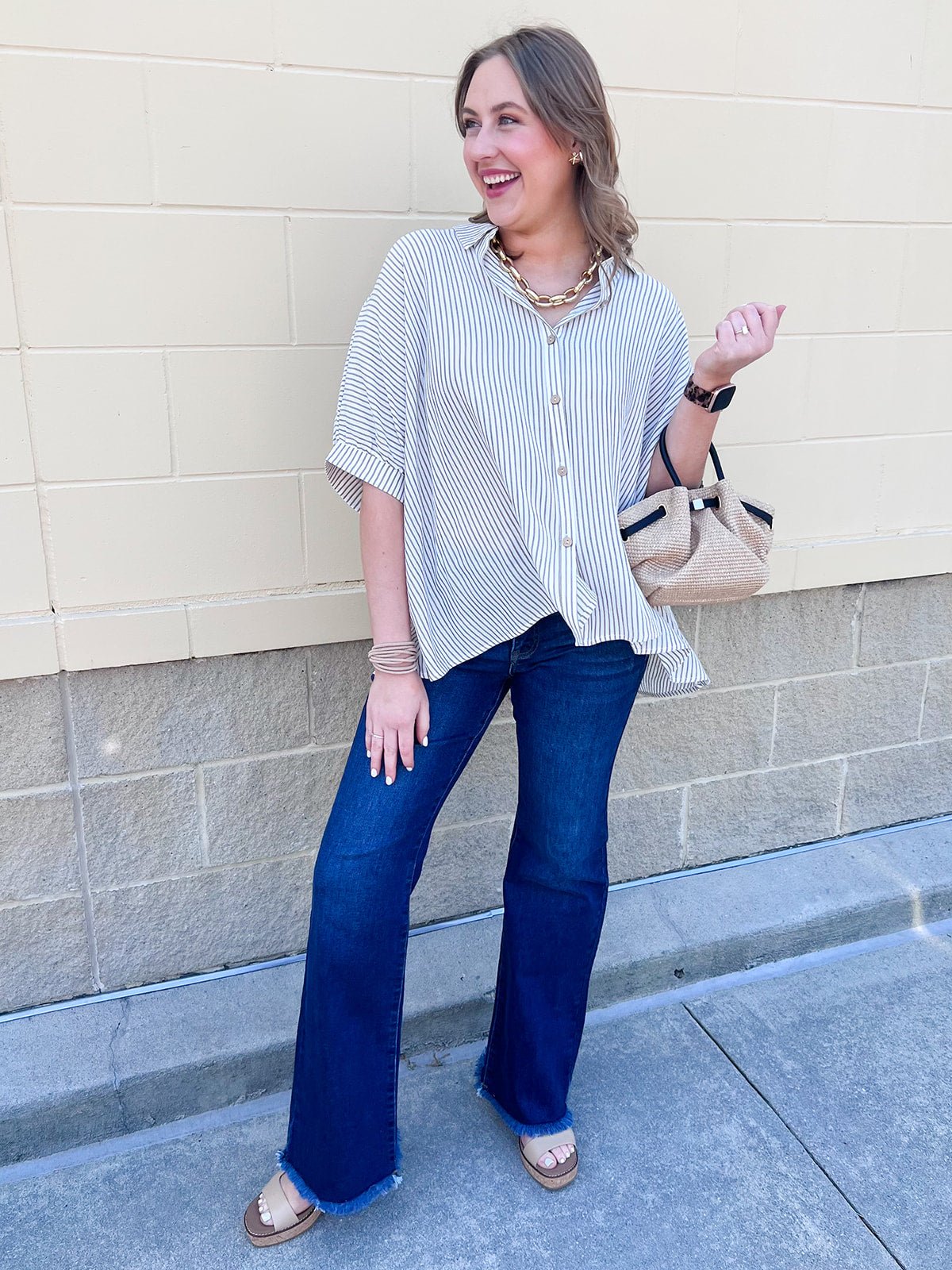 Effortless Lines Button Down Top - The Pink Pineapple 850