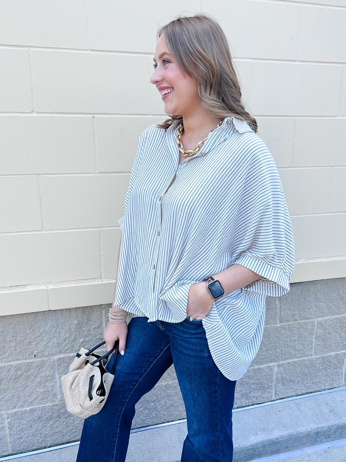 Effortless Lines Button Down Top - The Pink Pineapple 850