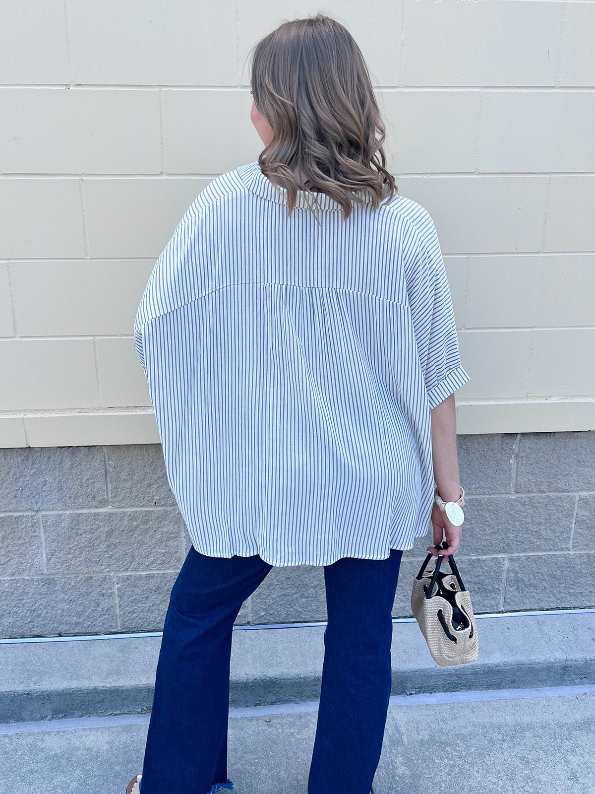 Effortless Lines Button Down Top - The Pink Pineapple 850