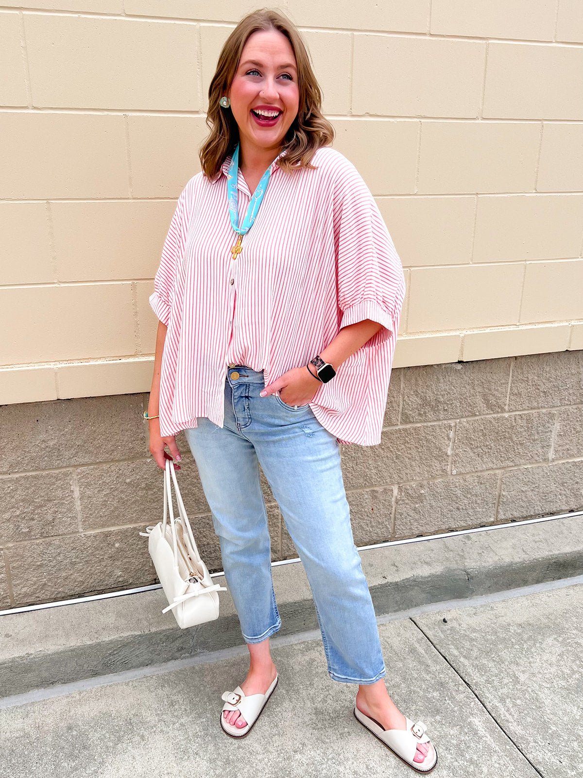 Effortless Lines Button Down Top in Coral - The Pink Pineapple 850
