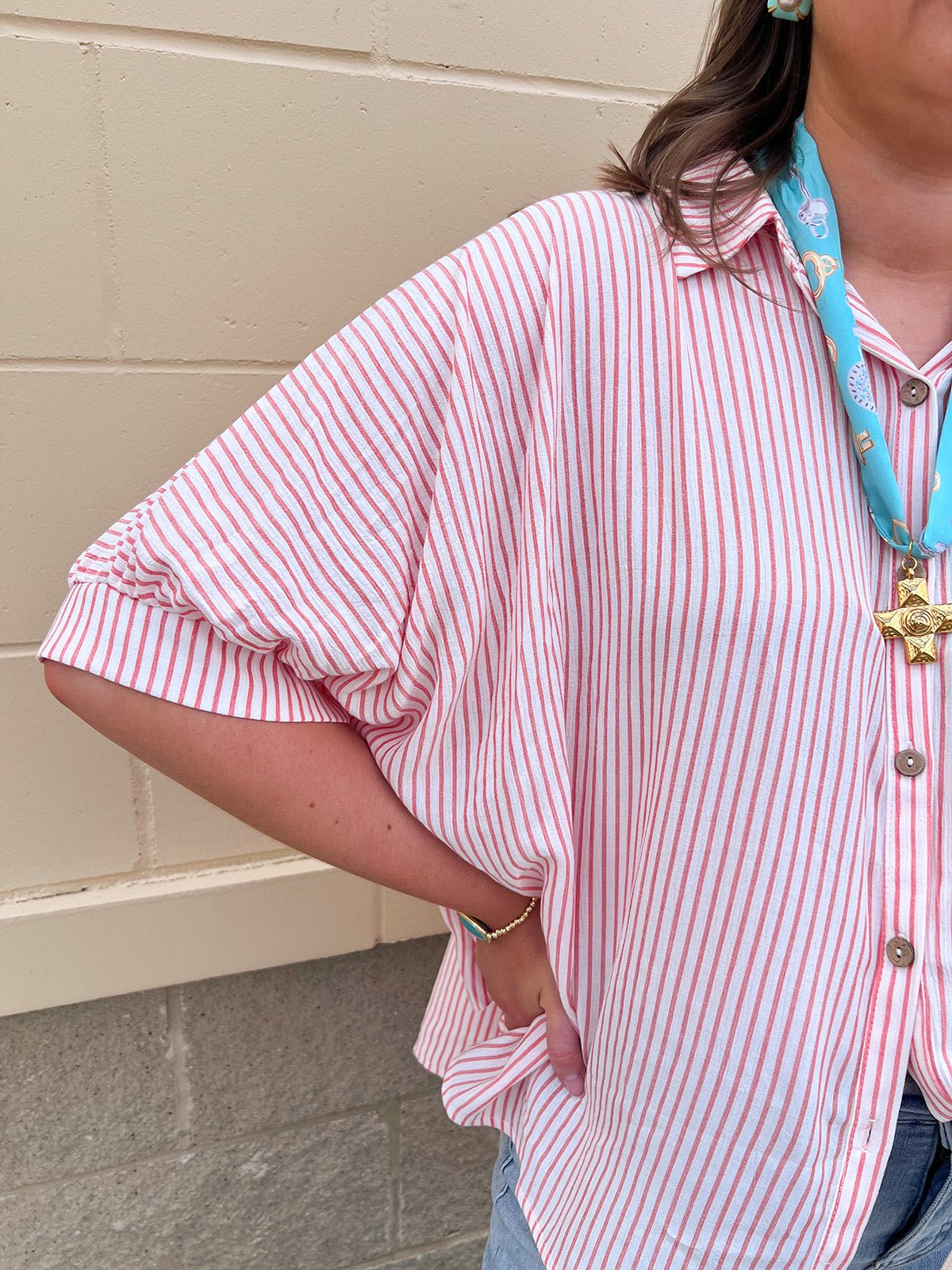 Effortless Lines Button Down Top in Coral - The Pink Pineapple 850