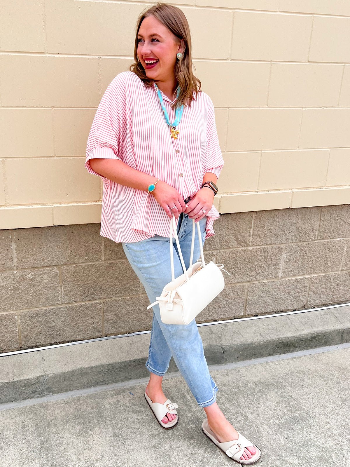 Effortless Lines Button Down Top in Coral - The Pink Pineapple 850