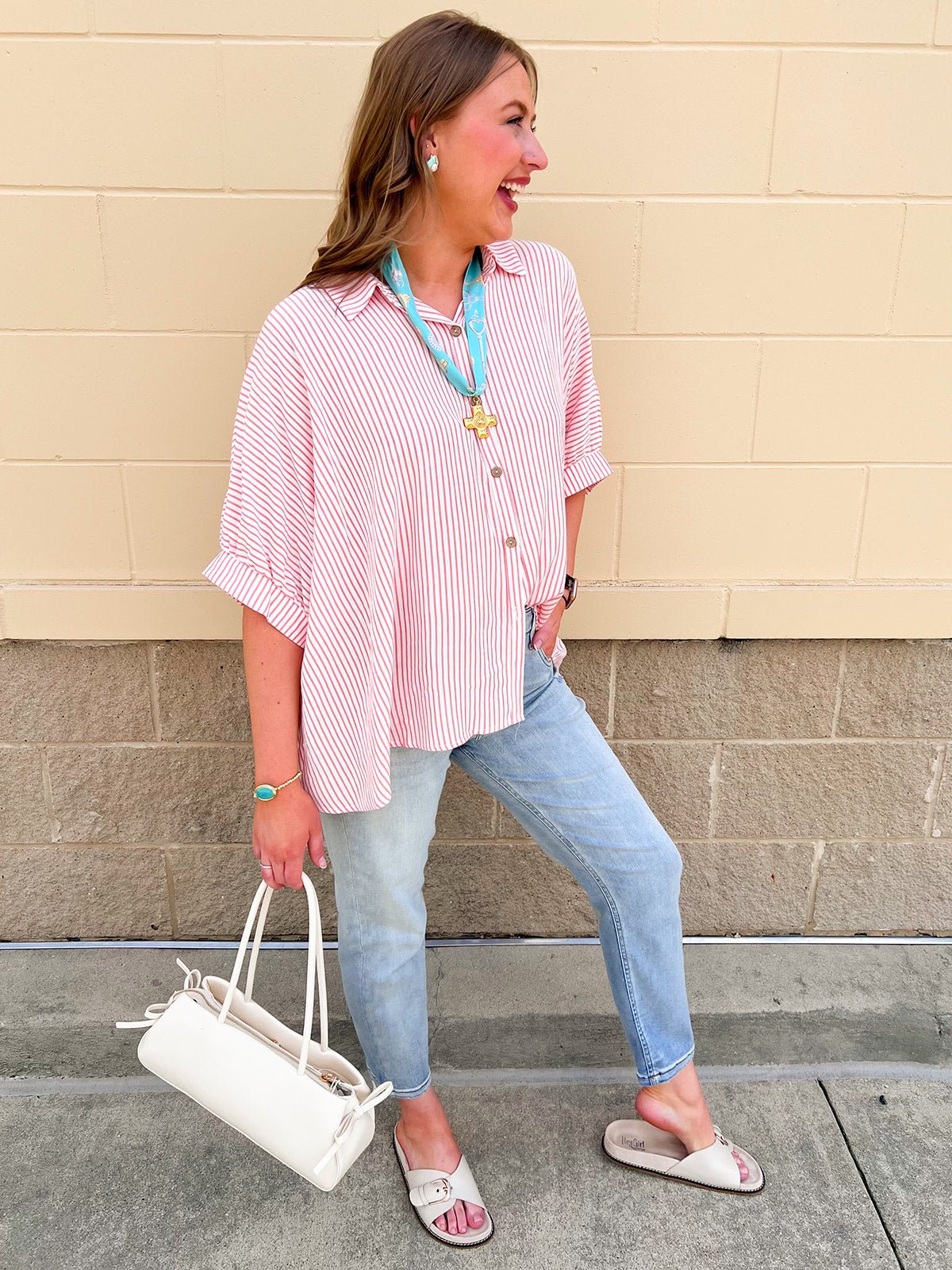 Effortless Lines Button Down Top in Coral - The Pink Pineapple 850