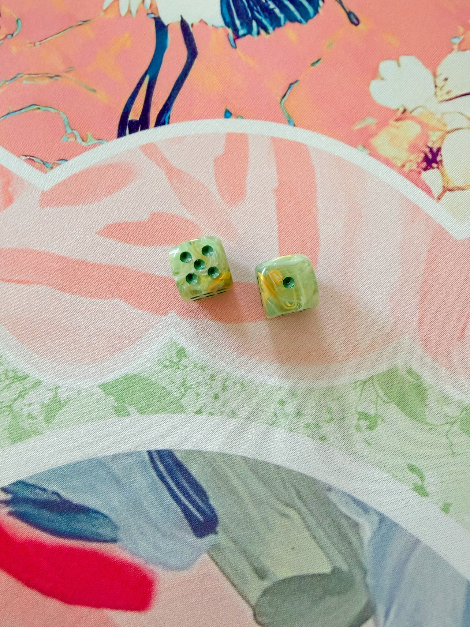 Empress Botanica Mahjong Dice - The Pink Pineapple 850