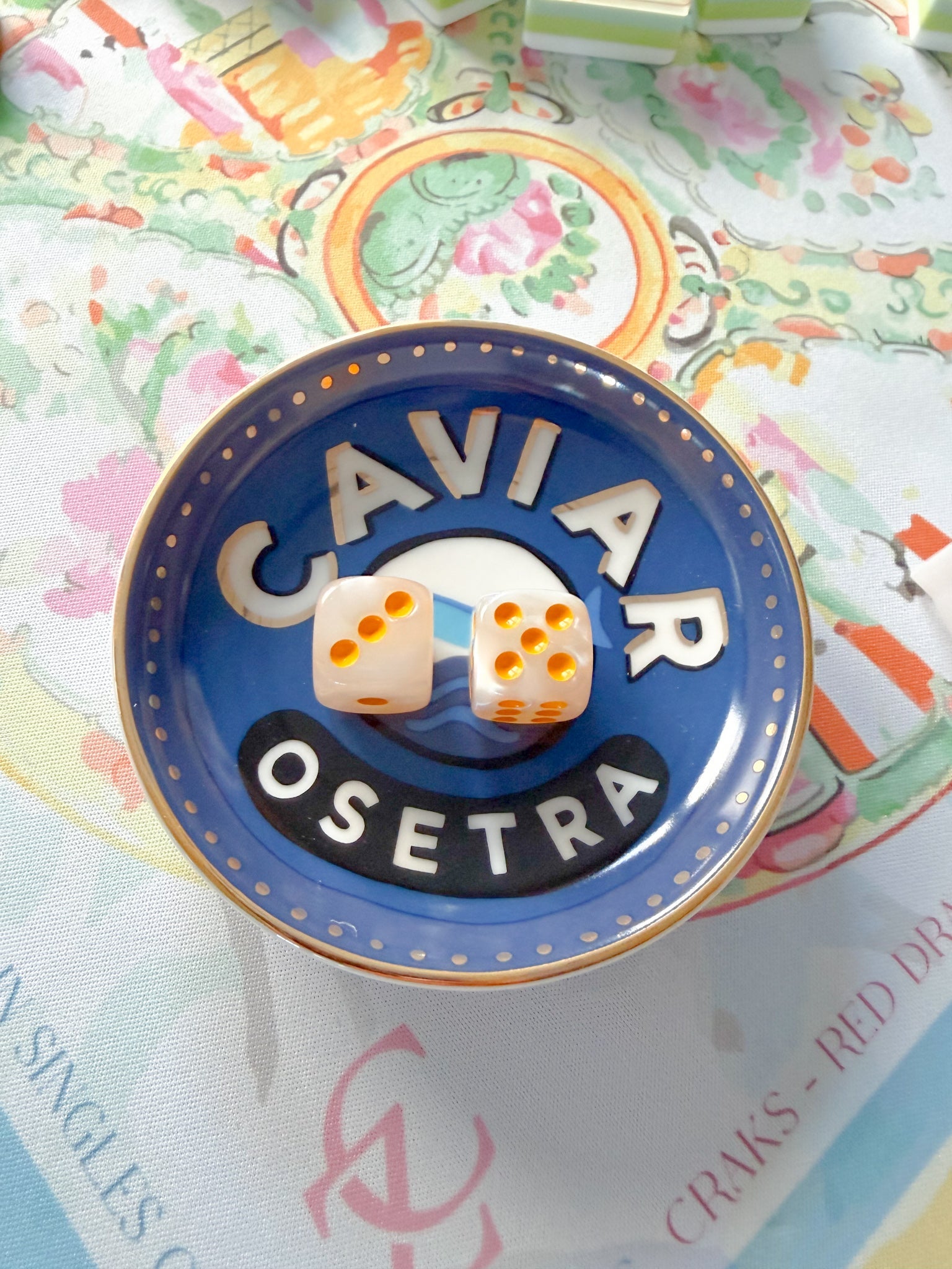 Empress Pearlescent Mahjong Dice - The Pink Pineapple 850