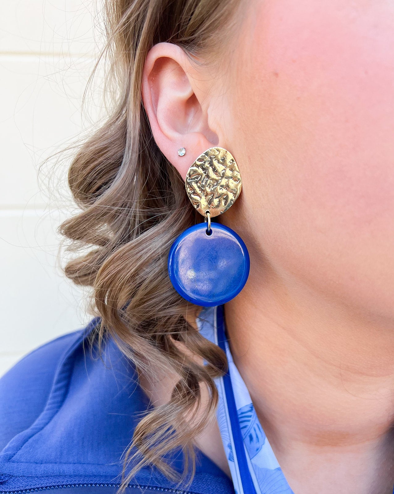 Evening Chic Gold & Cobalt Earrings - The Pink Pineapple 850