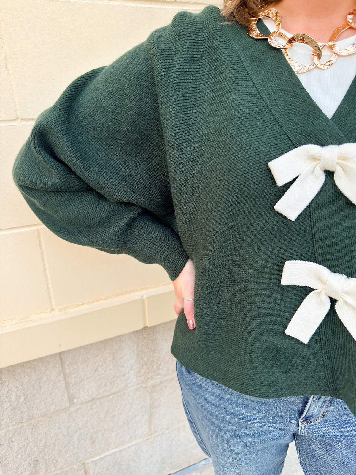 Evergreen Charm Bow Cardigan - The Pink Pineapple 850