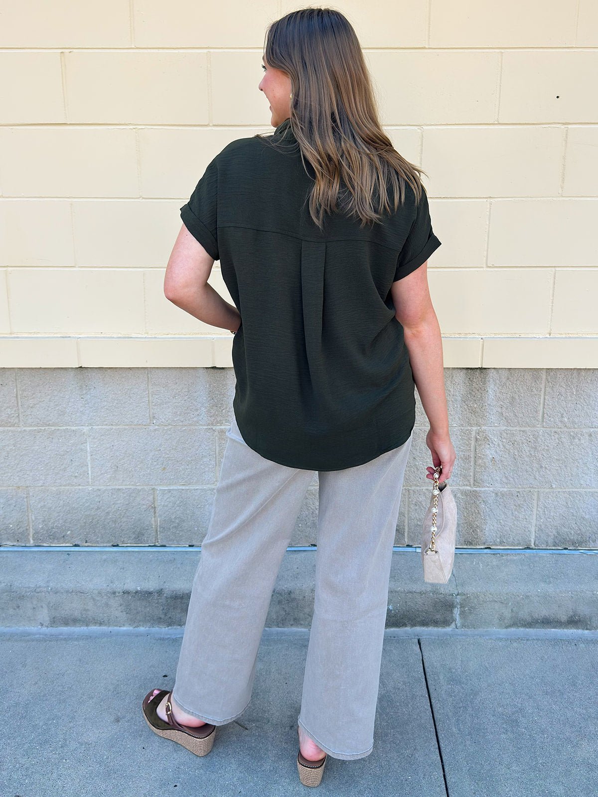 Evergreen Texture Top - The Pink Pineapple 850