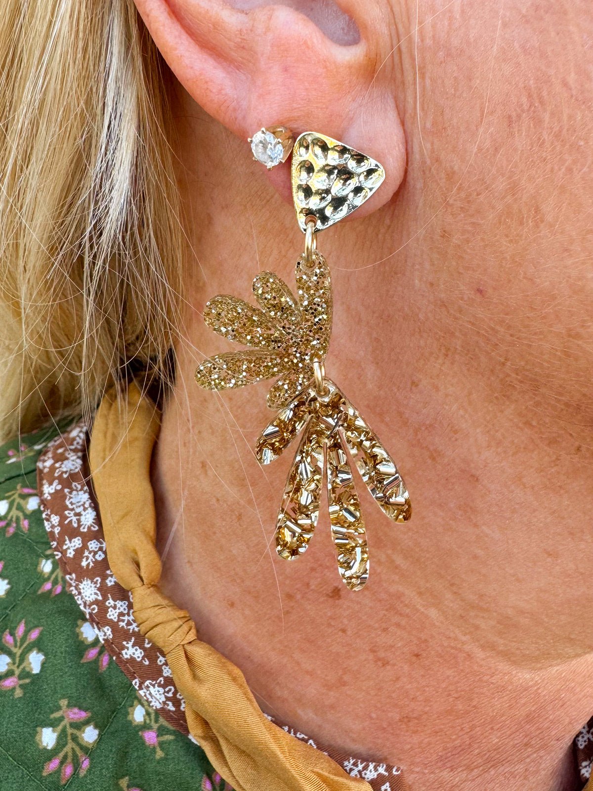 Fall Francesca Drops in Gold Glitter - The Pink Pineapple 850