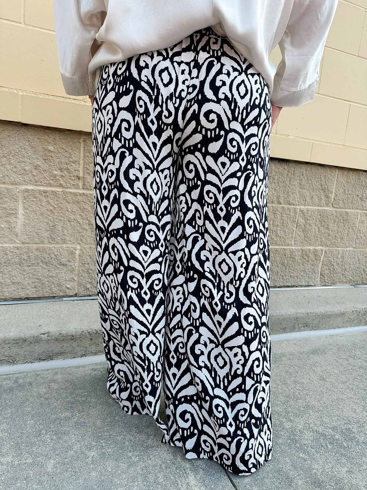 {FINAL SALE} Bungalow Living Drawstring Pants {Made in Italy} - The Pink Pineapple 850