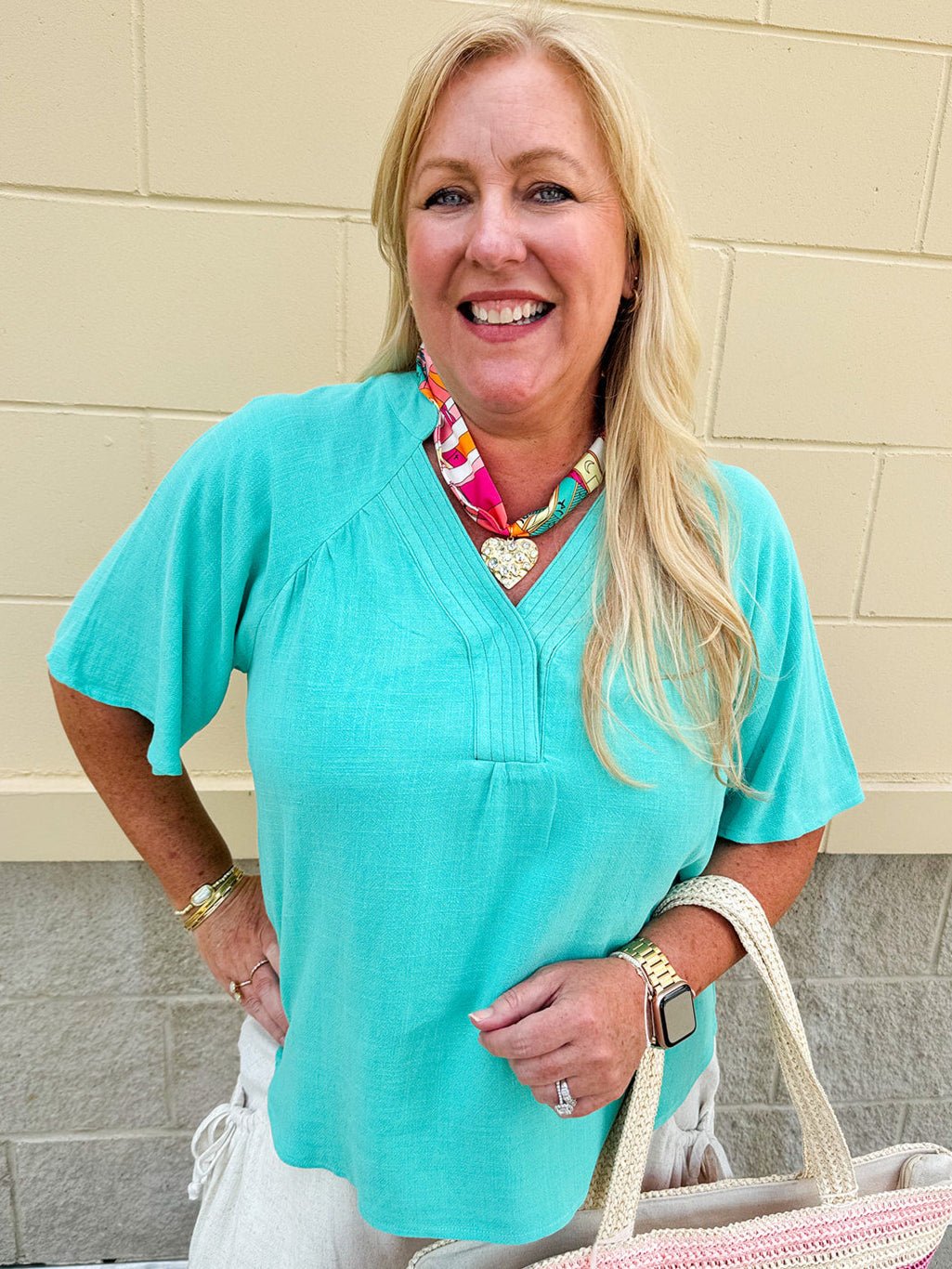 {FINAL SALE} Chateau Daydream Linen Top in Lagoon Blue - The Pink Pineapple 850