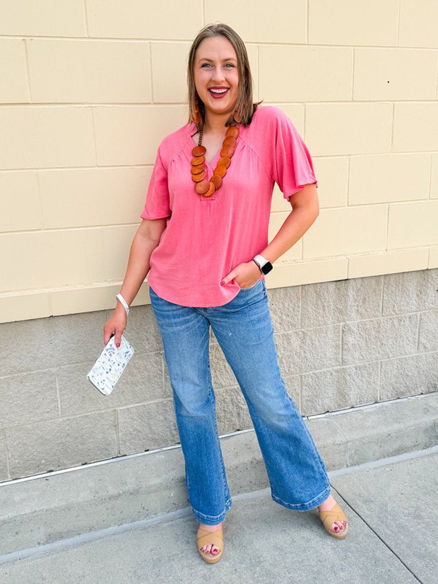 {FINAL SALE} Chateau Daydream Linen Top in Light Coral - The Pink Pineapple 850