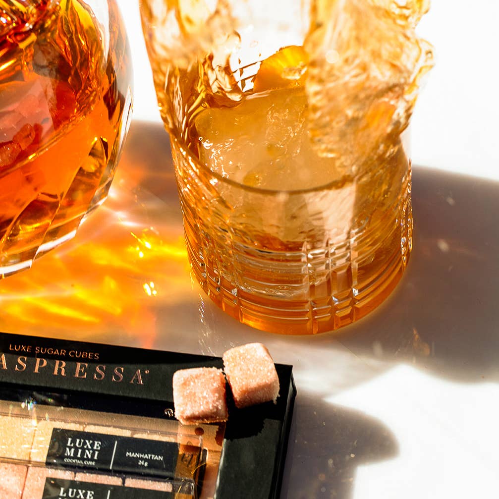 {FINAL SALE} Classic Cocktail Kit - The Pink Pineapple 850