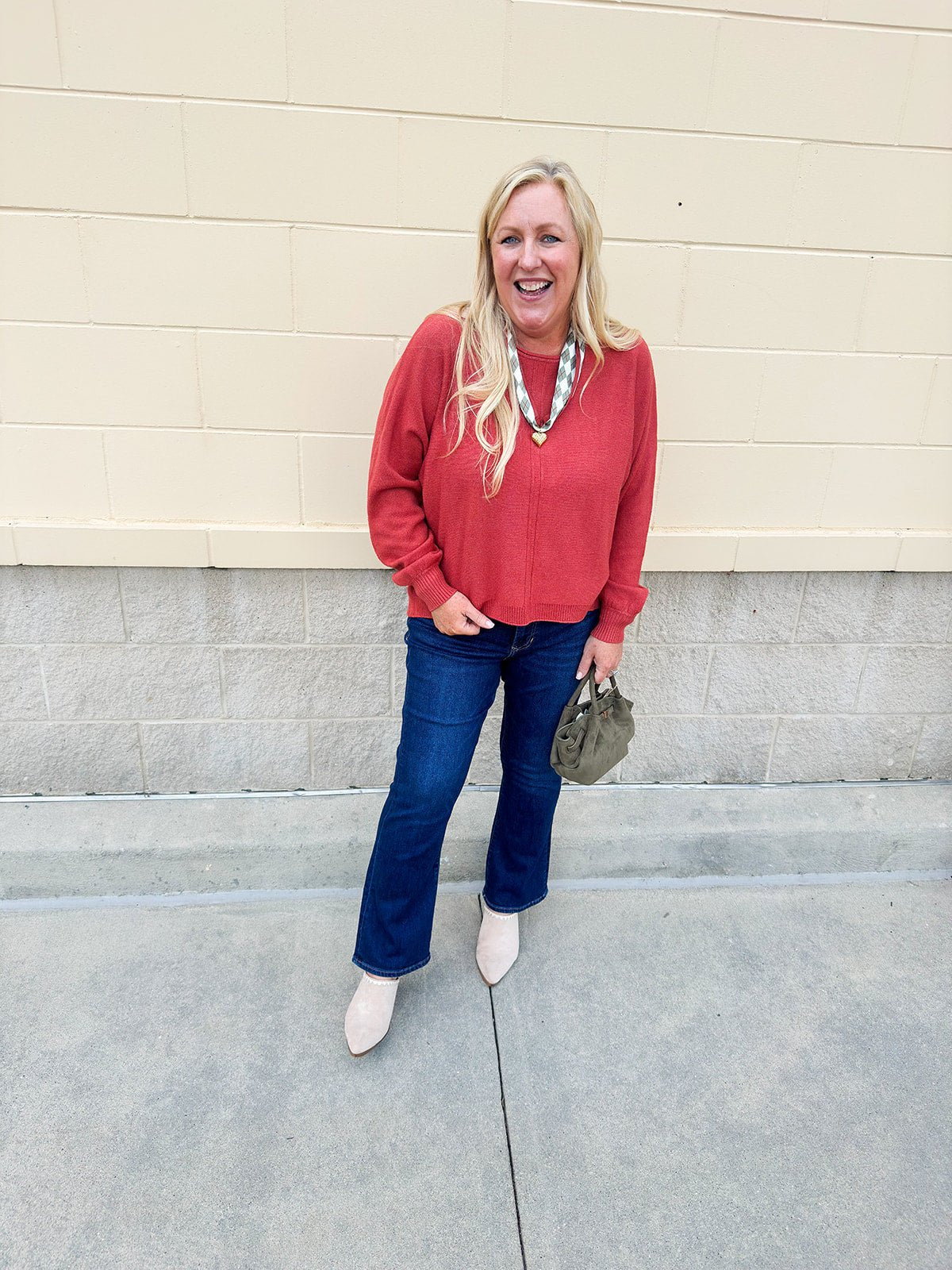 {FINAL SALE} [Dear John] Jeanne Mid - Rise Cropped Flare Jeans in Richmond - The Pink Pineapple 850