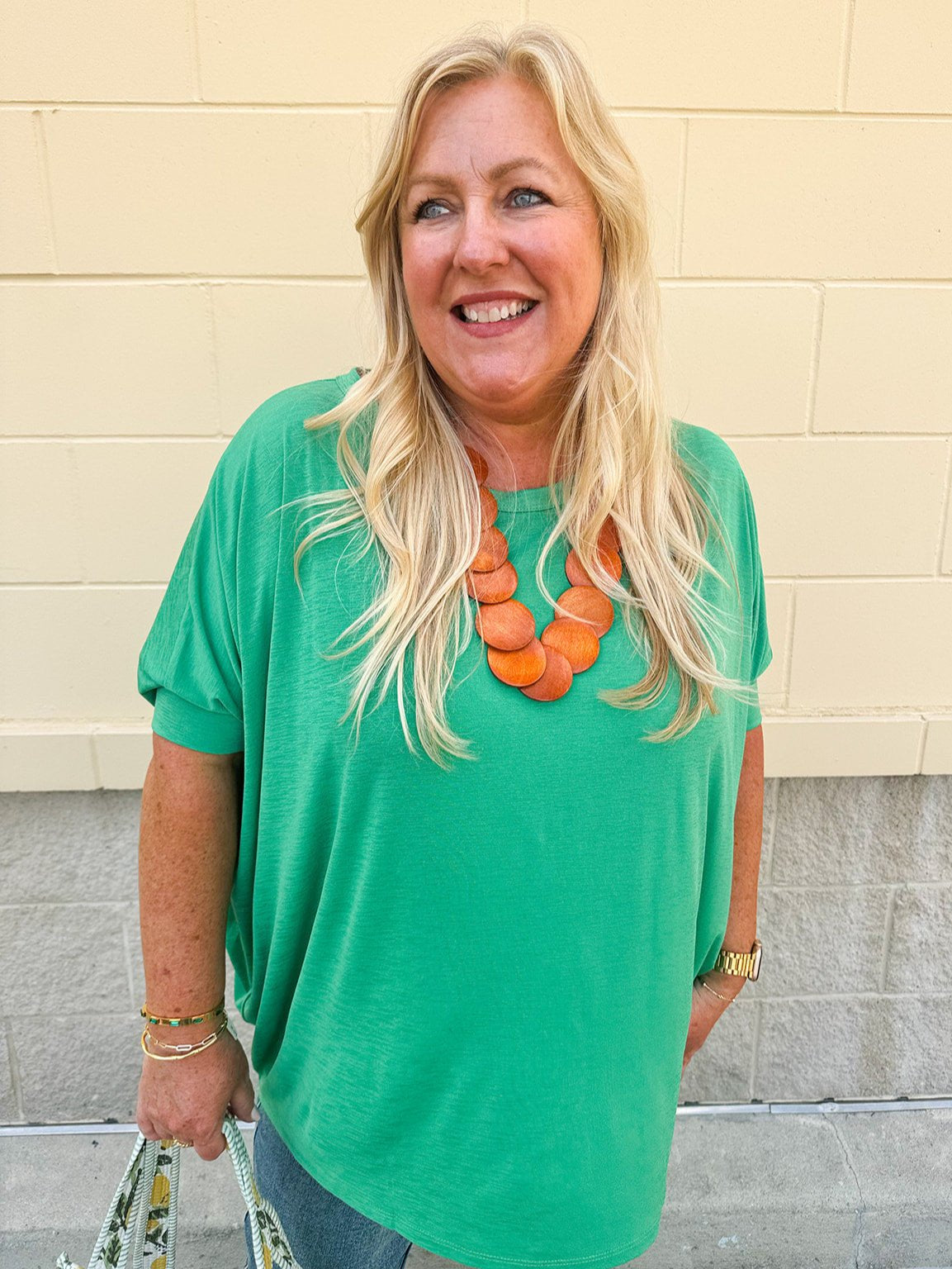 {FINAL SALE} Happy Hour Dolman Sleeve Top in Kelly Green - The Pink Pineapple 850