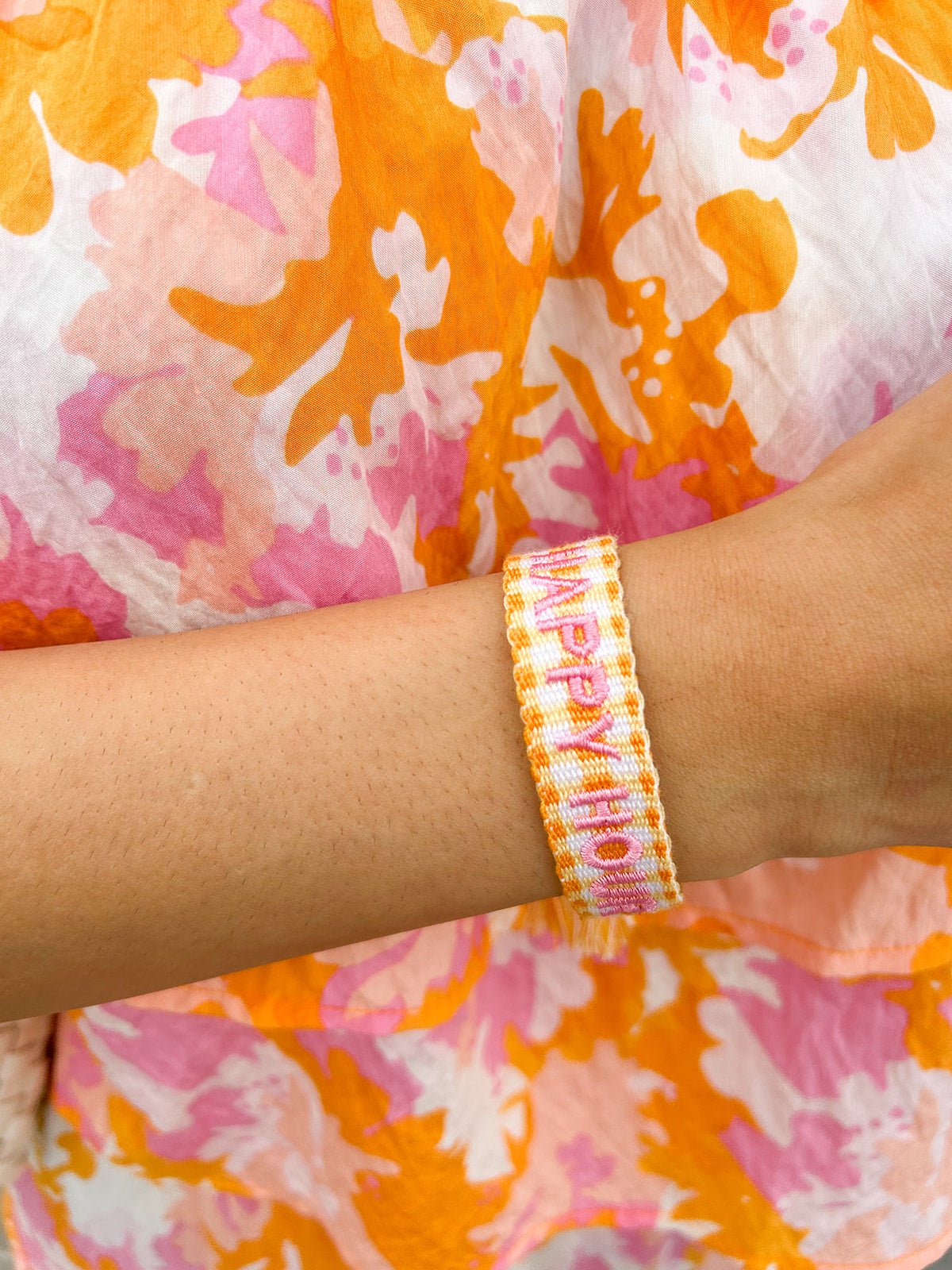 {FINAL SALE} Happy Hour Pro Kenzie Collection Bracelet - The Pink Pineapple 850