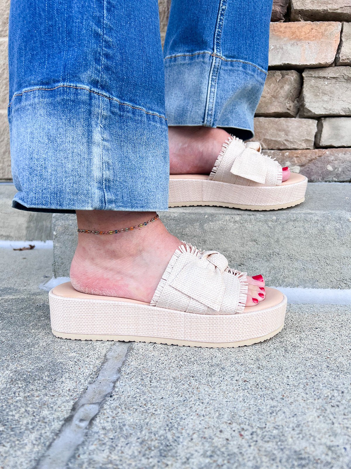 {FINAL SALE} [Matisse] Sunda Raffia Bow Sandals - The Pink Pineapple 850