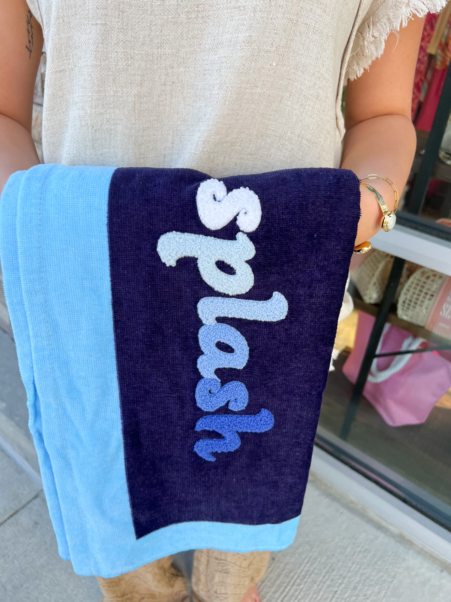 {FINAL SALE} Mudpie Splash Navy Beach Towel - The Pink Pineapple 850