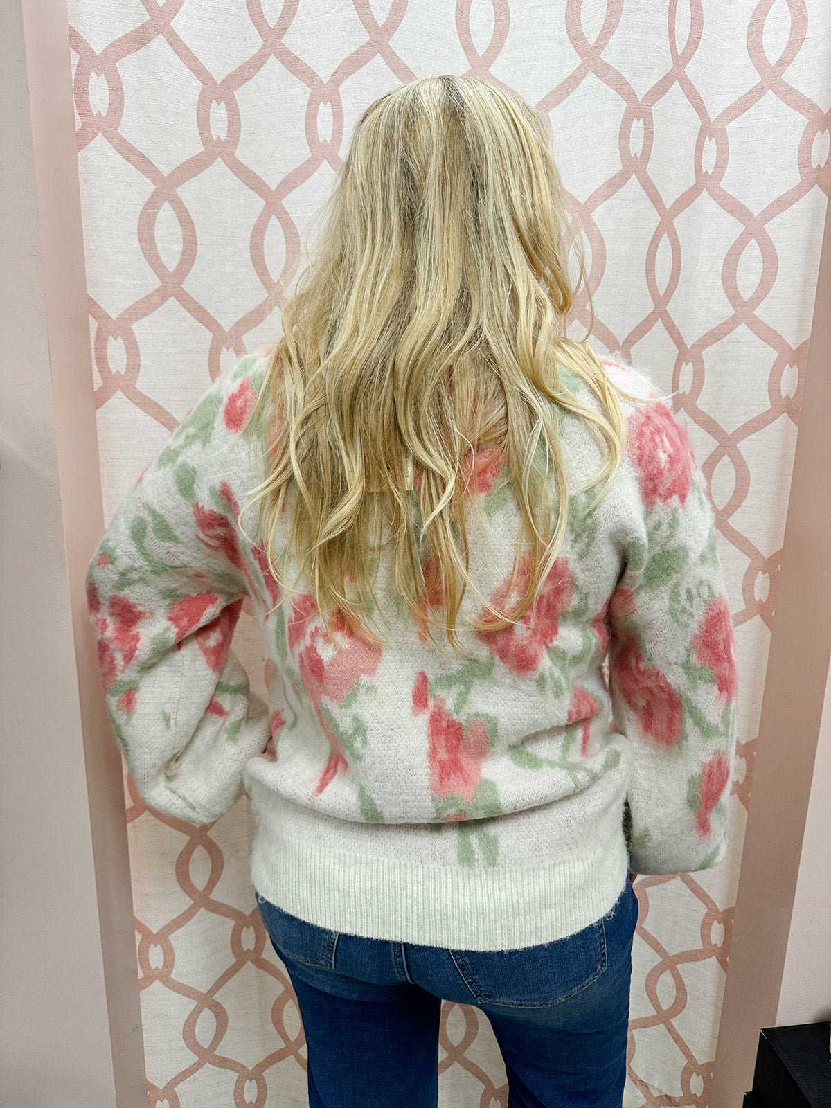 {FINAL SALE} Sweet Perspective Floral Sweater Knit Top in Ivory - The Pink Pineapple 850