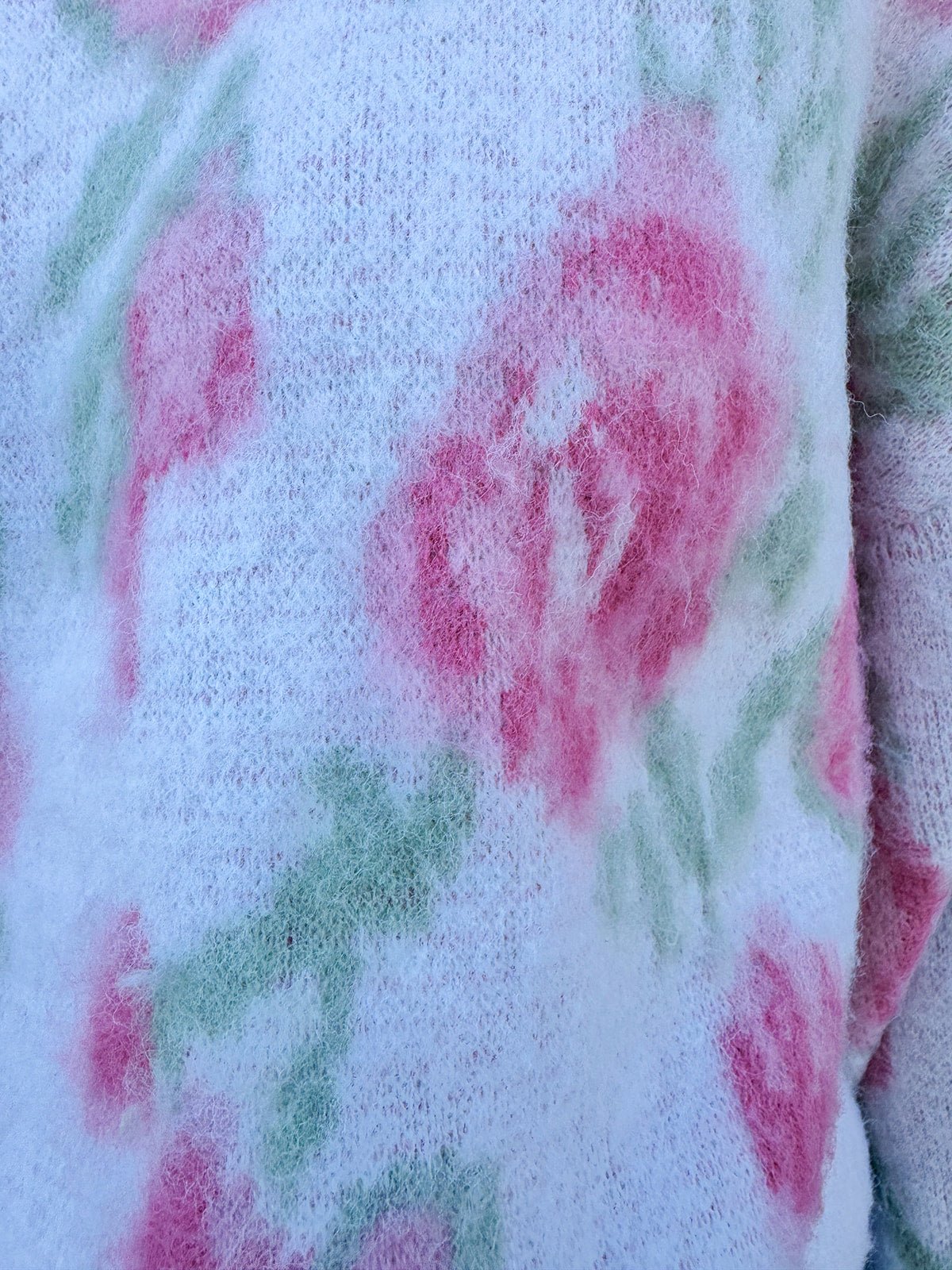 {FINAL SALE} Sweet Perspective Floral Sweater Knit Top in Ivory - The Pink Pineapple 850