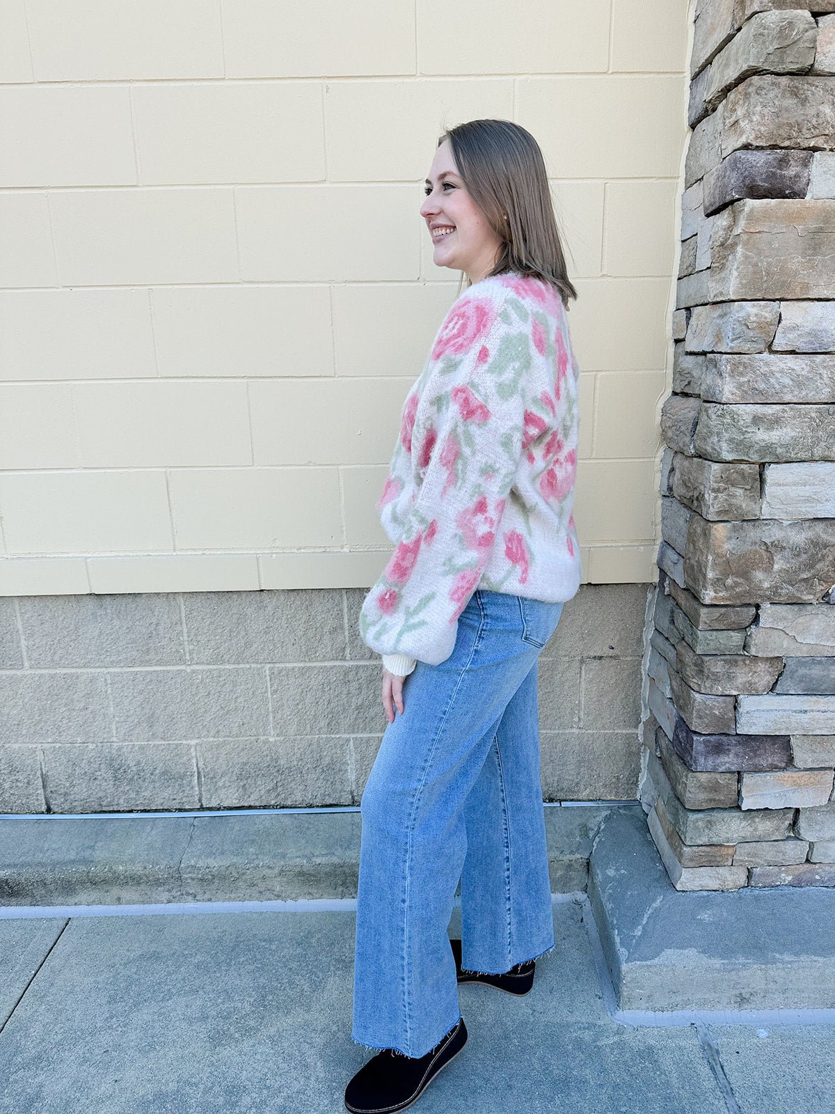 {FINAL SALE} Sweet Perspective Floral Sweater Knit Top in Ivory - The Pink Pineapple 850