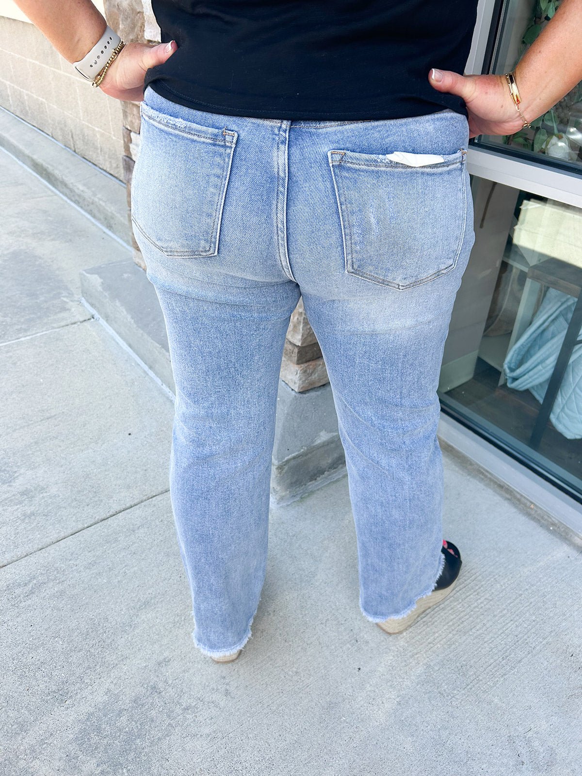 {FINAL SALE} The Ava High - Rise Crop Straight Jeans - Curvy - The Pink Pineapple 850