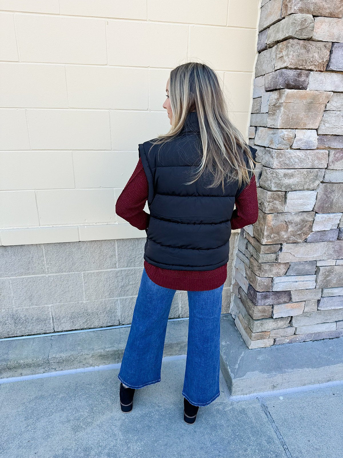 {FINAL SALE} Warm Wishes Black High Neck Puffer Vest - The Pink Pineapple 850