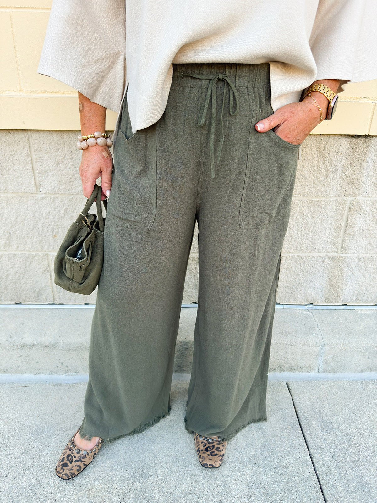 Fresh Breeze Frayed Wide Leg Linen Pants in Olive - The Pink Pineapple 850