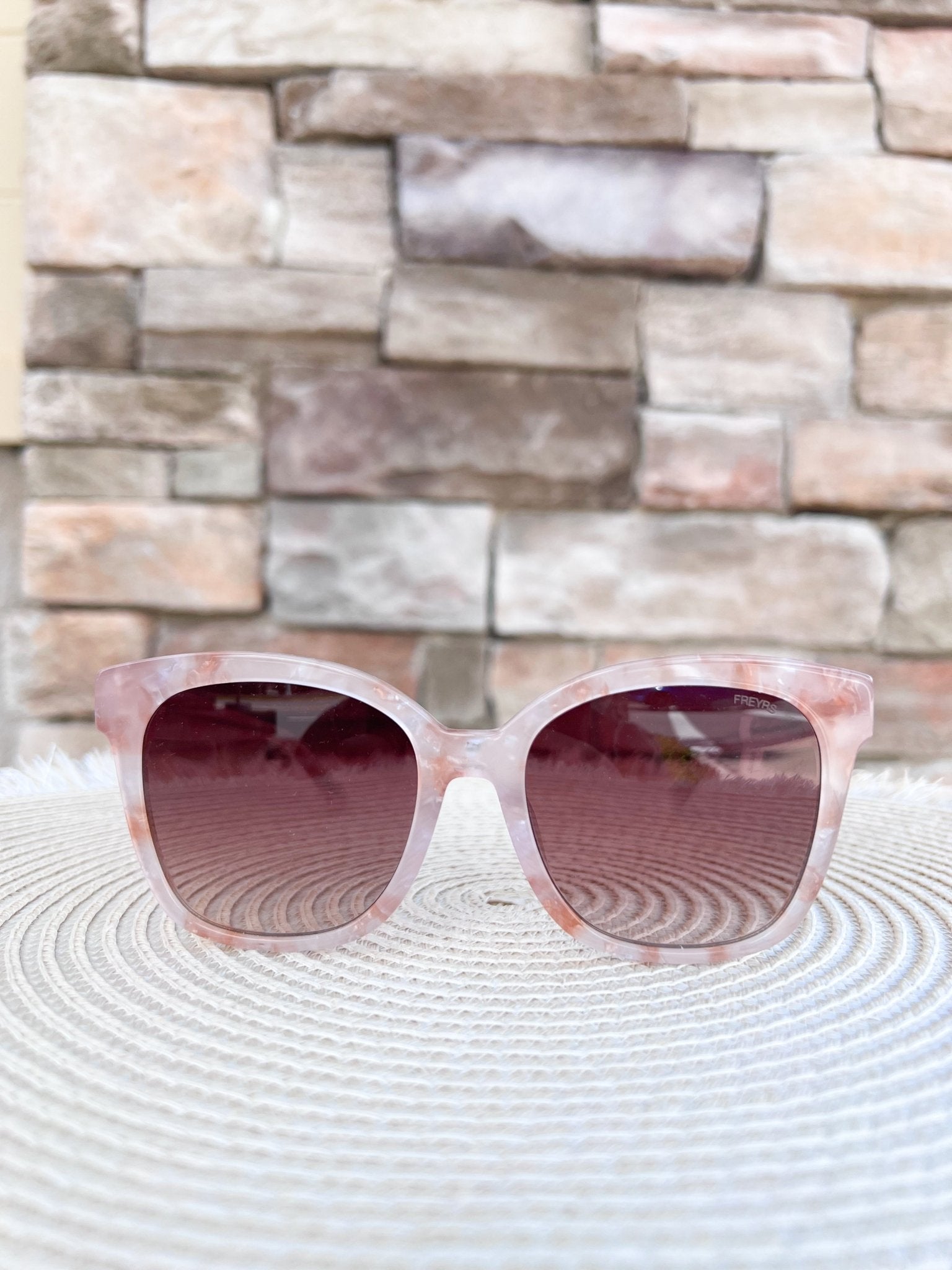 [Freyrs] Amber Acetate Cat Eye Sunglasses in Pink Pearl - The Pink Pineapple 850
