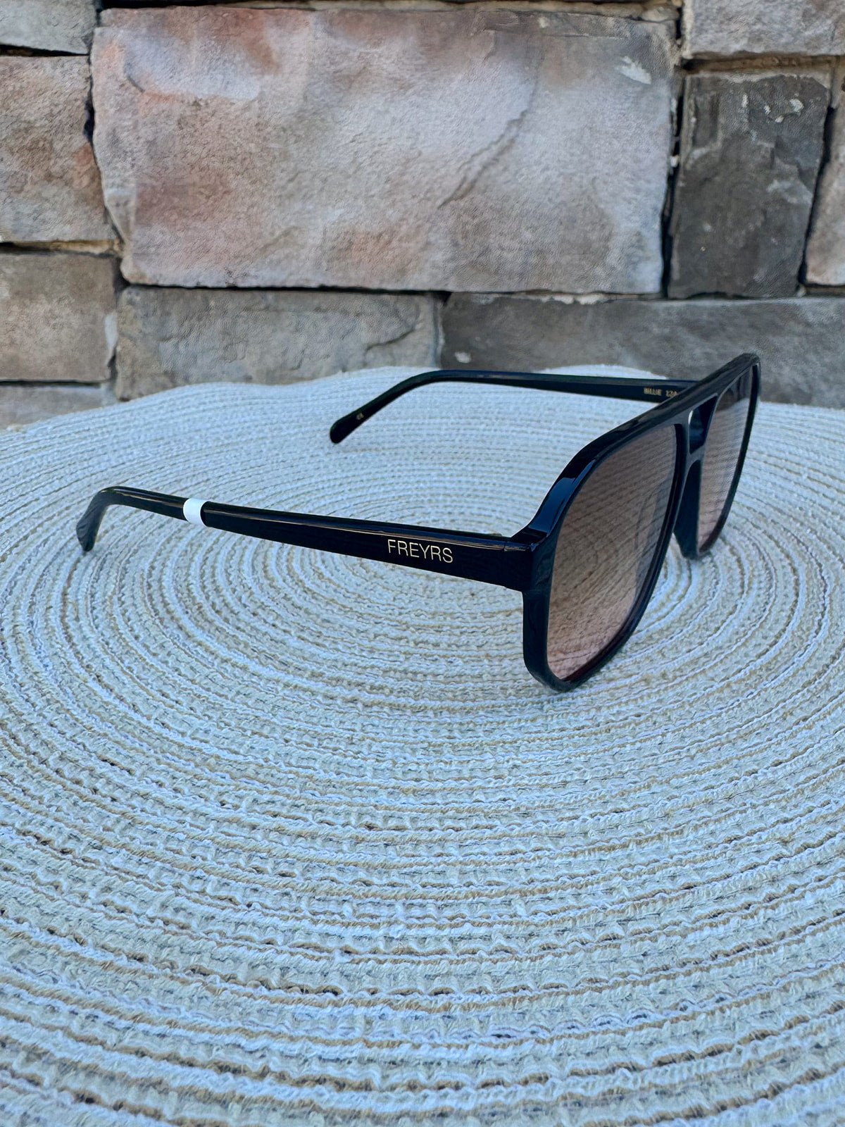 [Freyrs] Billie Sunglasses - Black/Brown - The Pink Pineapple 850