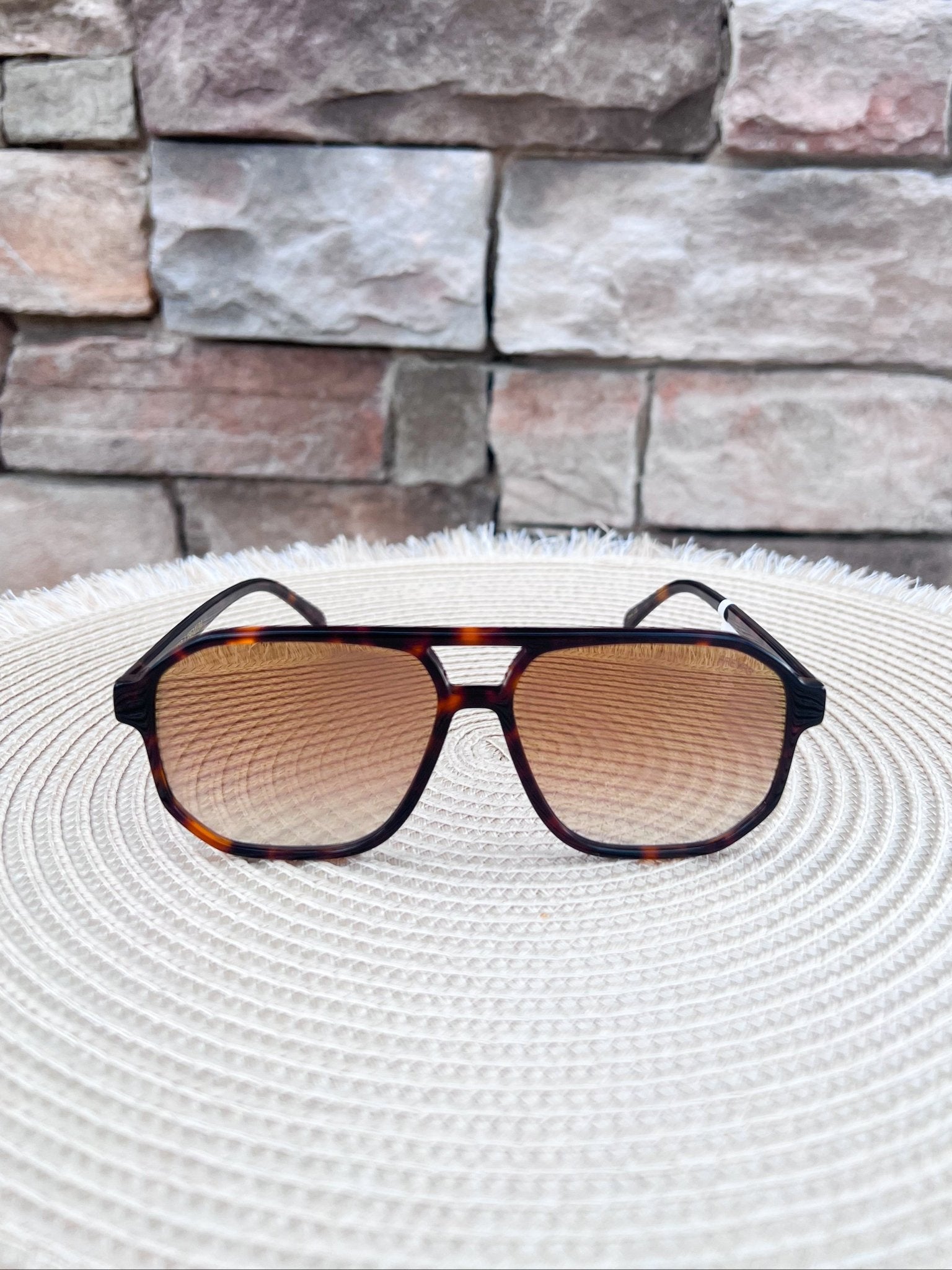 [Freyrs] Billie Unisex Aviator Sunglasses - The Pink Pineapple 850
