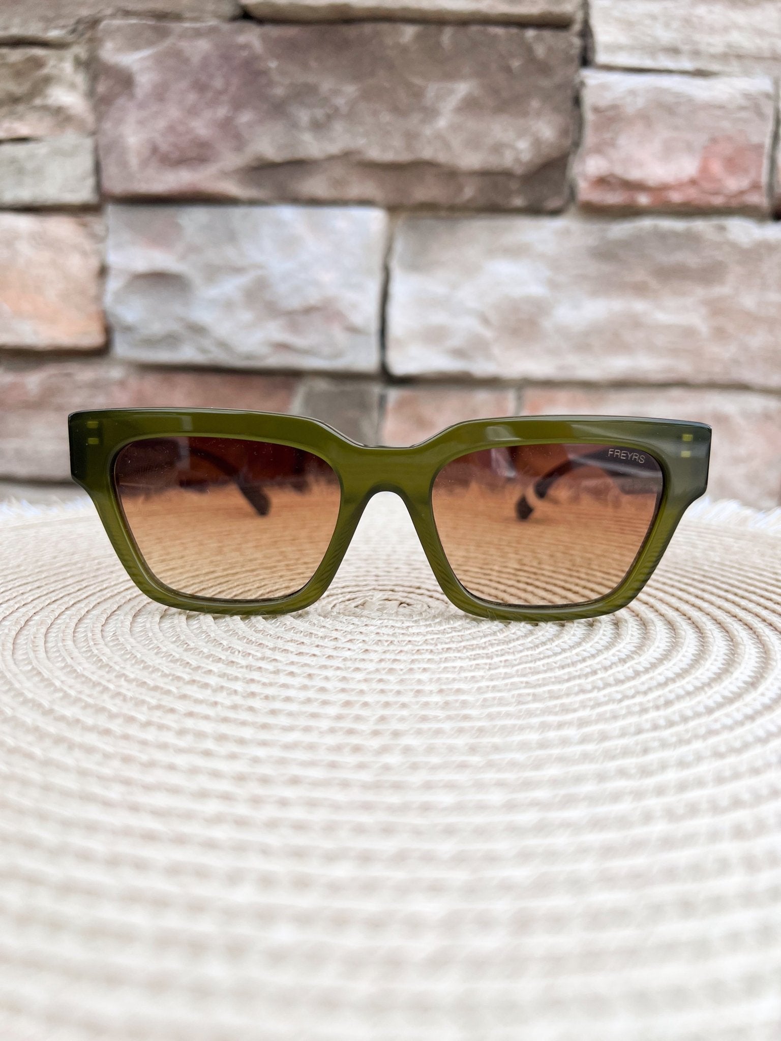 [Freyrs] Hayden Rectangular Sunglasses Olive - The Pink Pineapple 850