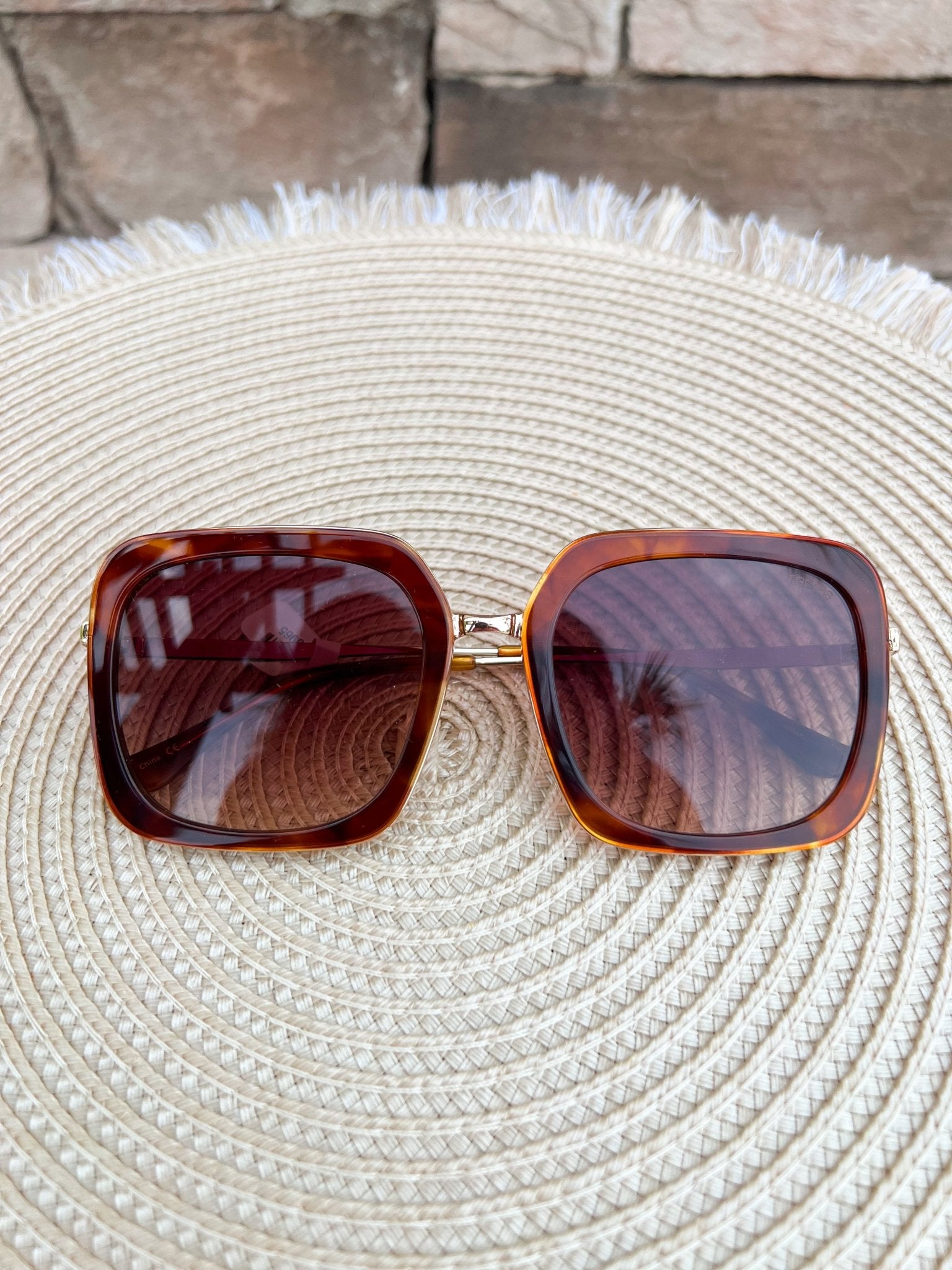 [Freyrs] Lulu Acetate Square Sunglasses in Tortoise Brown - The Pink Pineapple 850