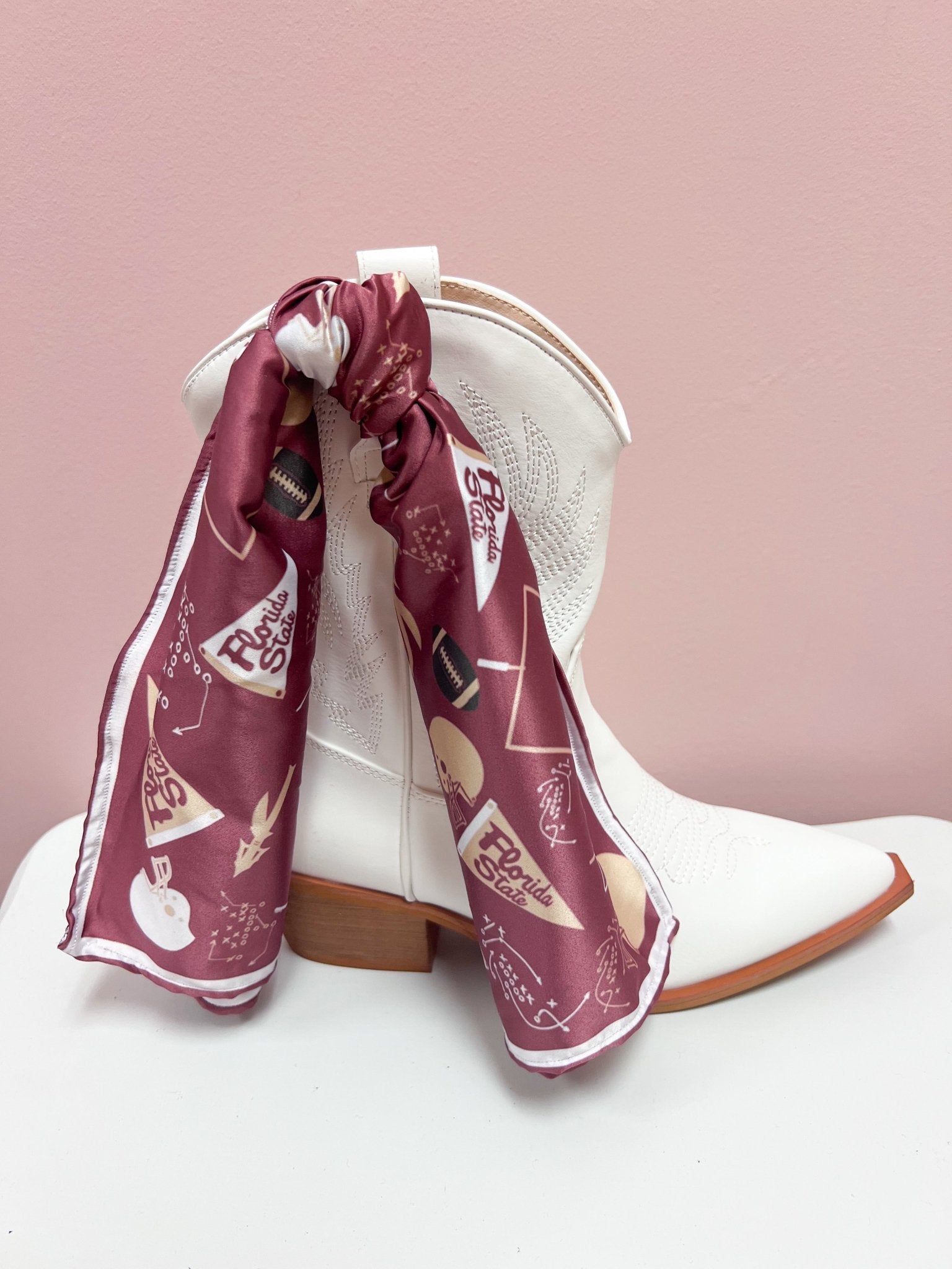 FSU Spear It Scarf - The Pink Pineapple 850