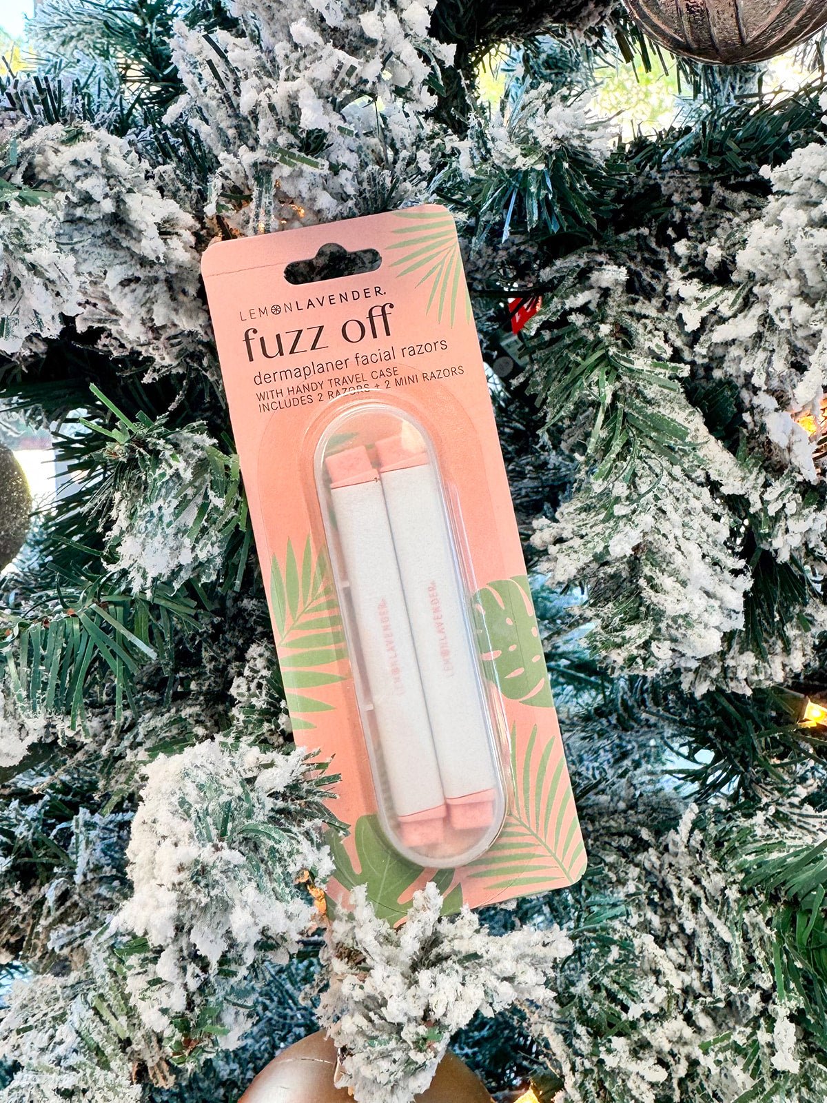 Fuzz Off Dermaplaner Facial Razor - The Pink Pineapple 850