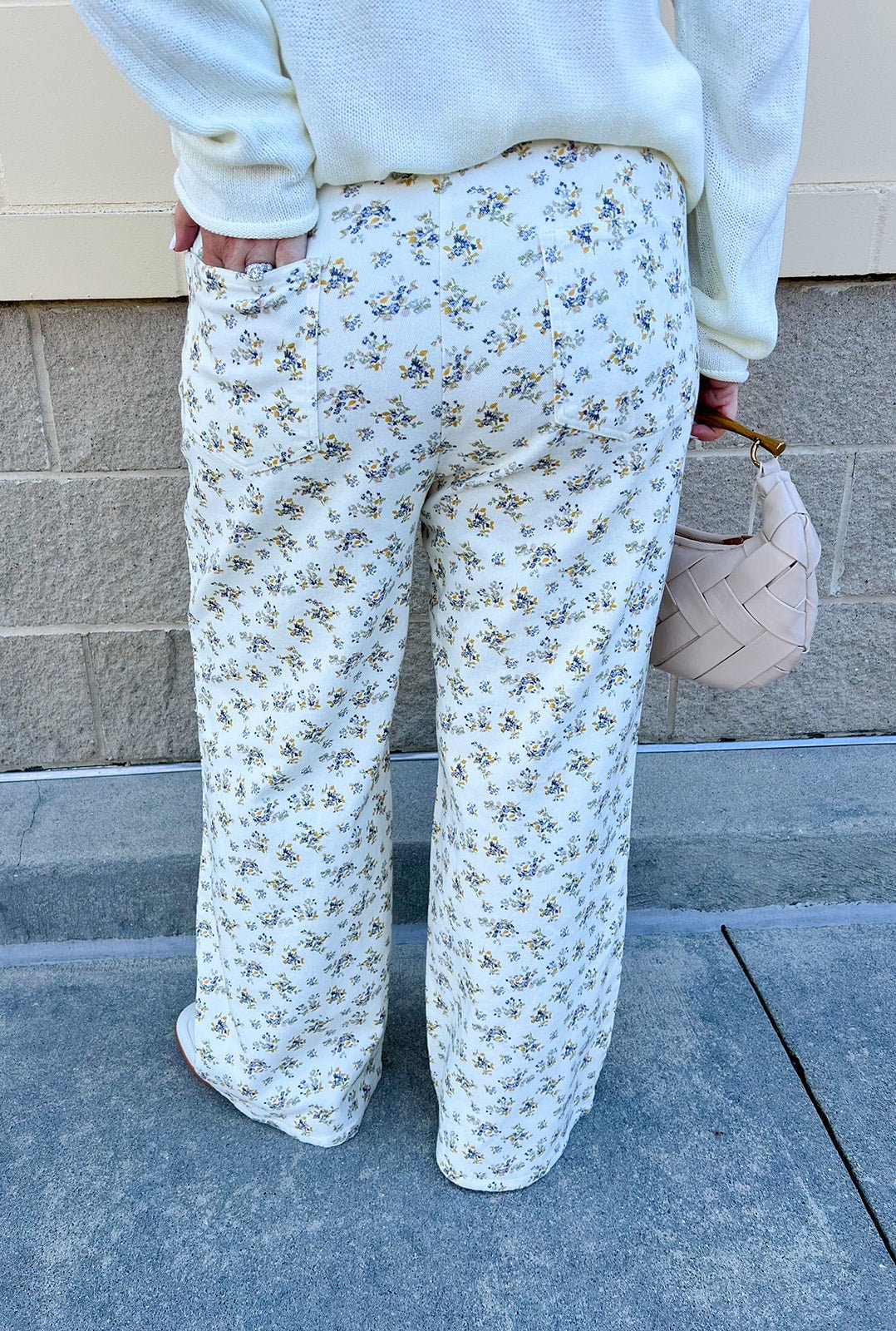 Garden Stroll Ditsy Floral Wide - Leg Jeans - The Pink Pineapple 850