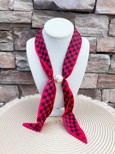 Georgia Bulldogs Magnetic Pearl Scarf Necklace - The Pink Pineapple 850