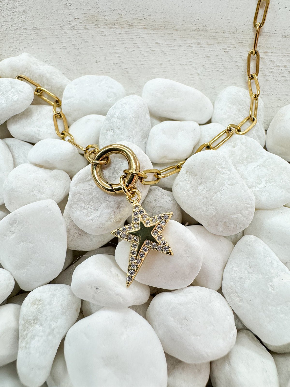 Gold Pave Star Charm - The Pink Pineapple 850