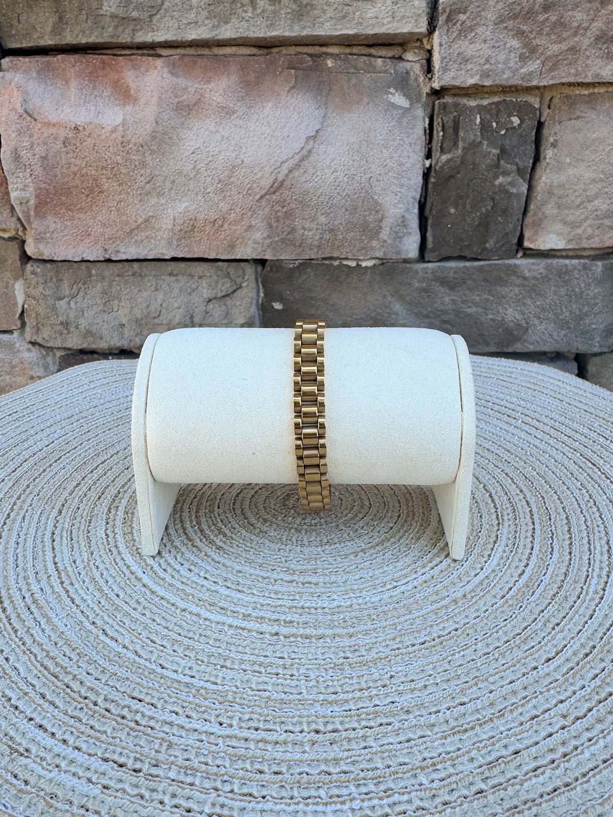 Gold Watch Bracelet - The Pink Pineapple 850
