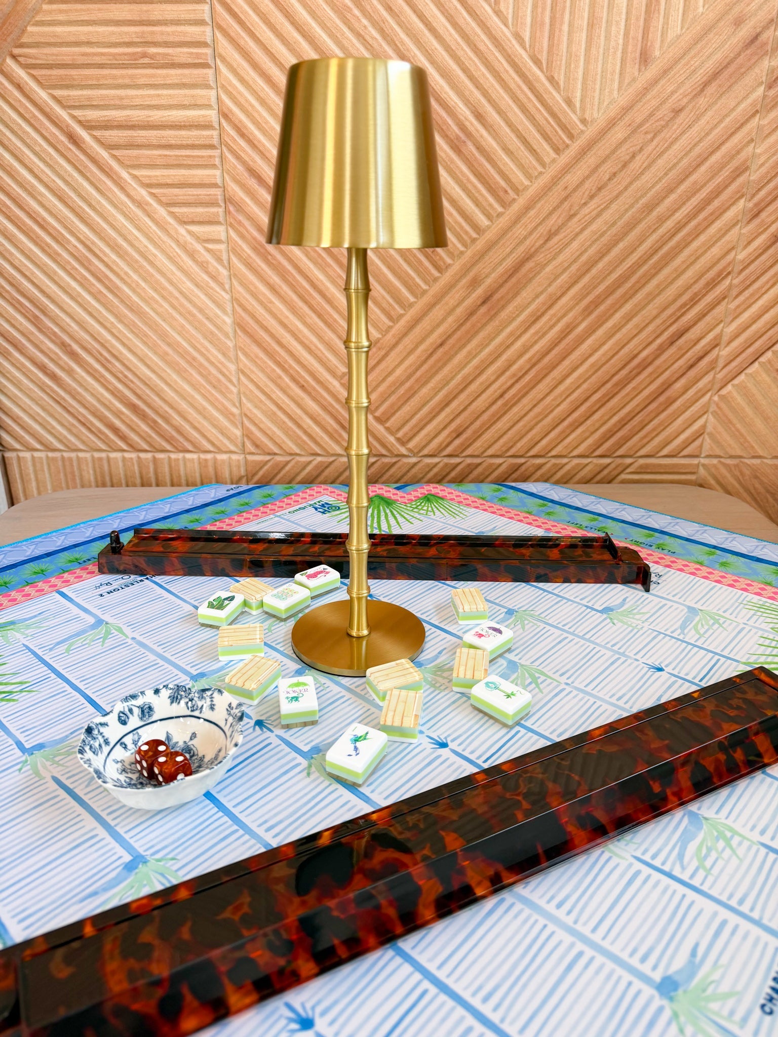 Golden Glow Bamboo Rechargeable Lamp - The Pink Pineapple 850