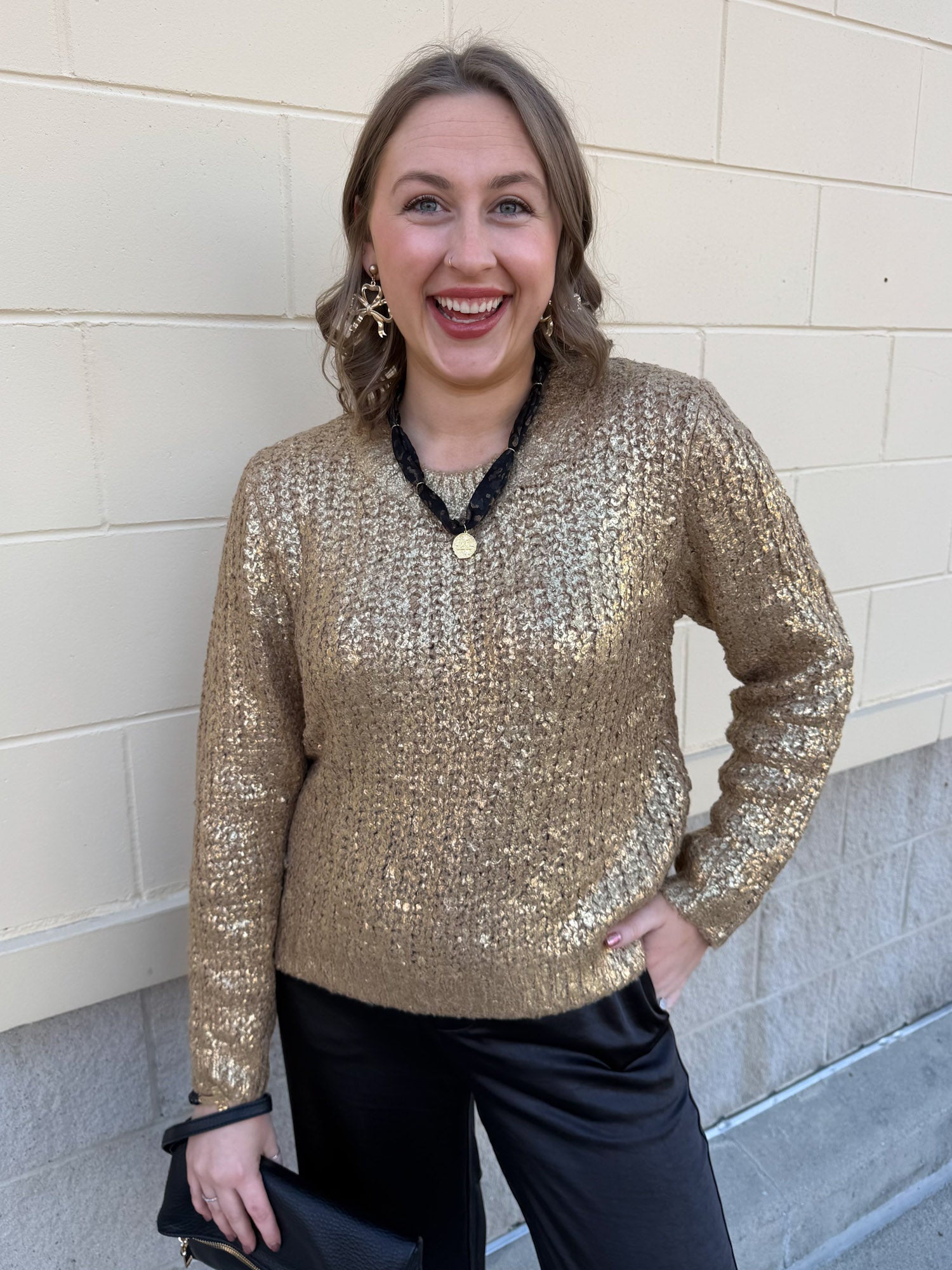 Golden Glow Shimmer Sweater - The Pink Pineapple 850