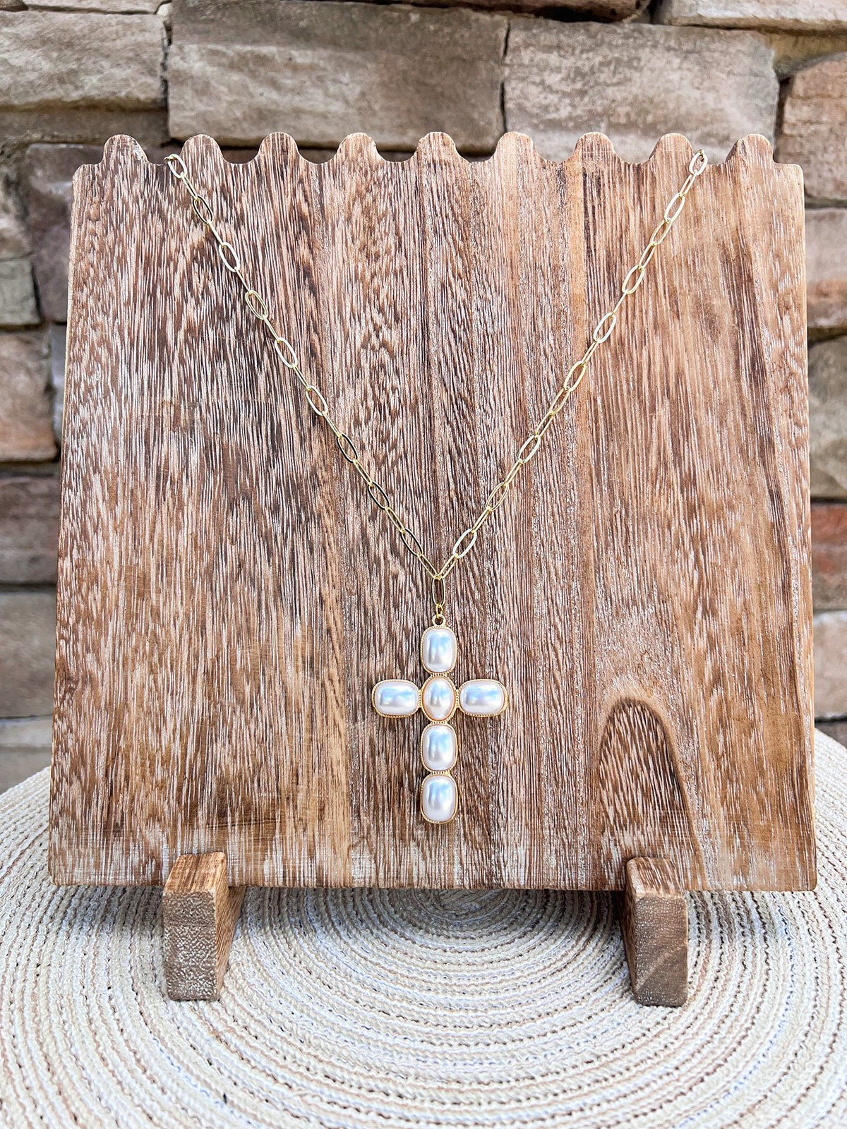Golden Grace Necklace - The Pink Pineapple 850