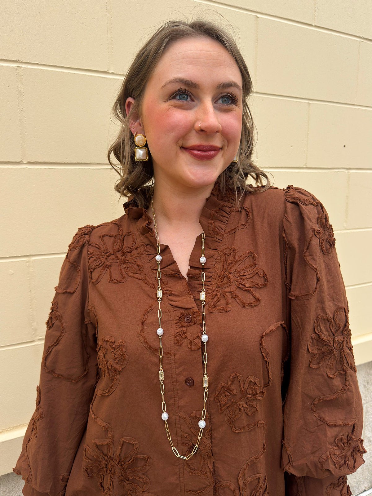 Golden Radiance Crystal & Pearl Oval Link Necklace - The Pink Pineapple 850