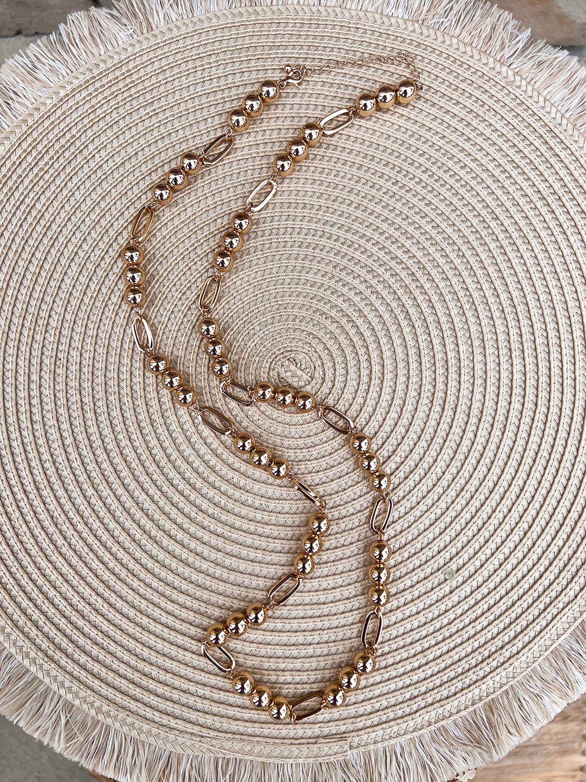 Golden Rhythm Oval & Bead Long Necklace - The Pink Pineapple 850