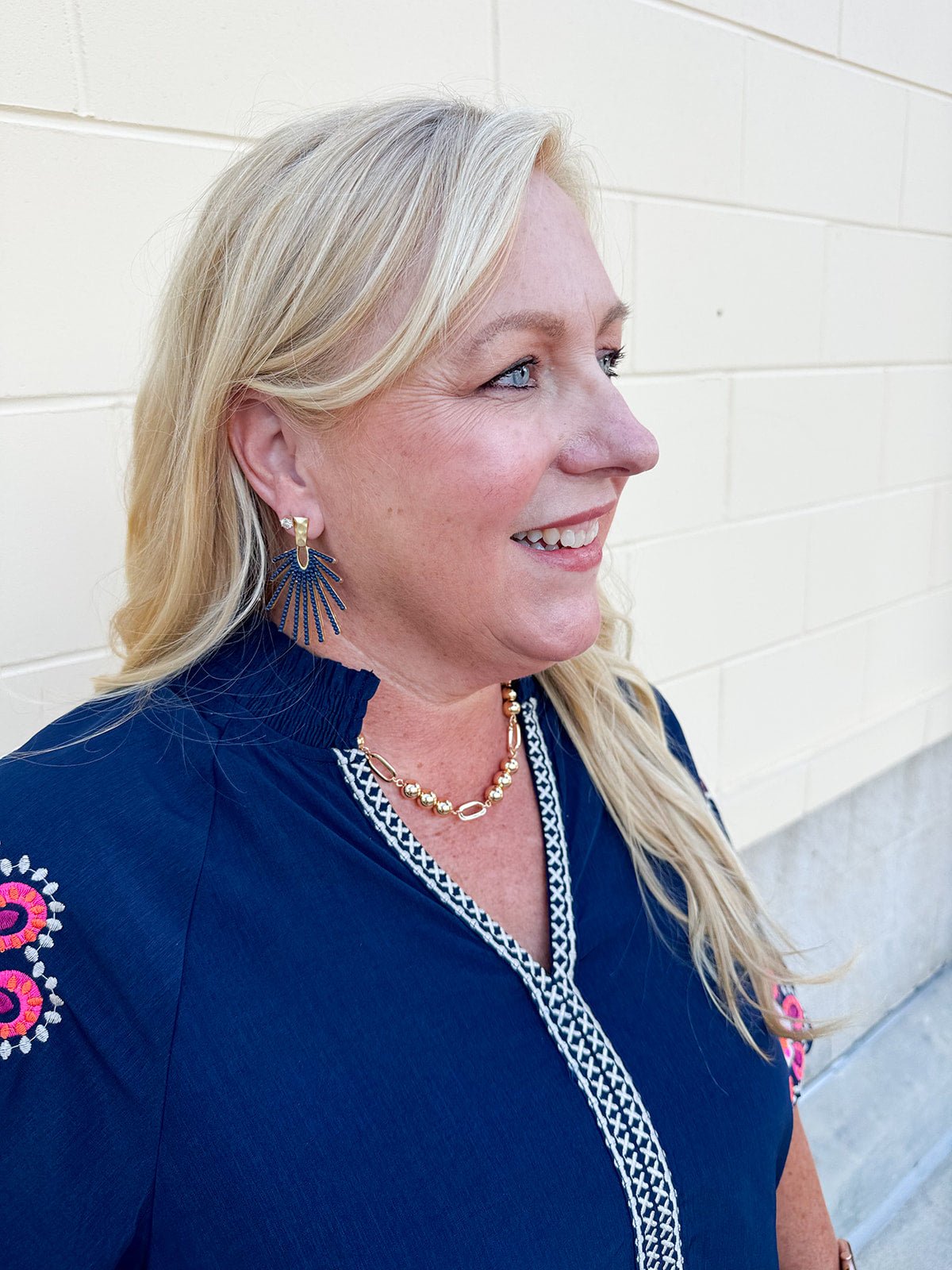 Golden Rhythm Oval & Bead Necklace - The Pink Pineapple 850