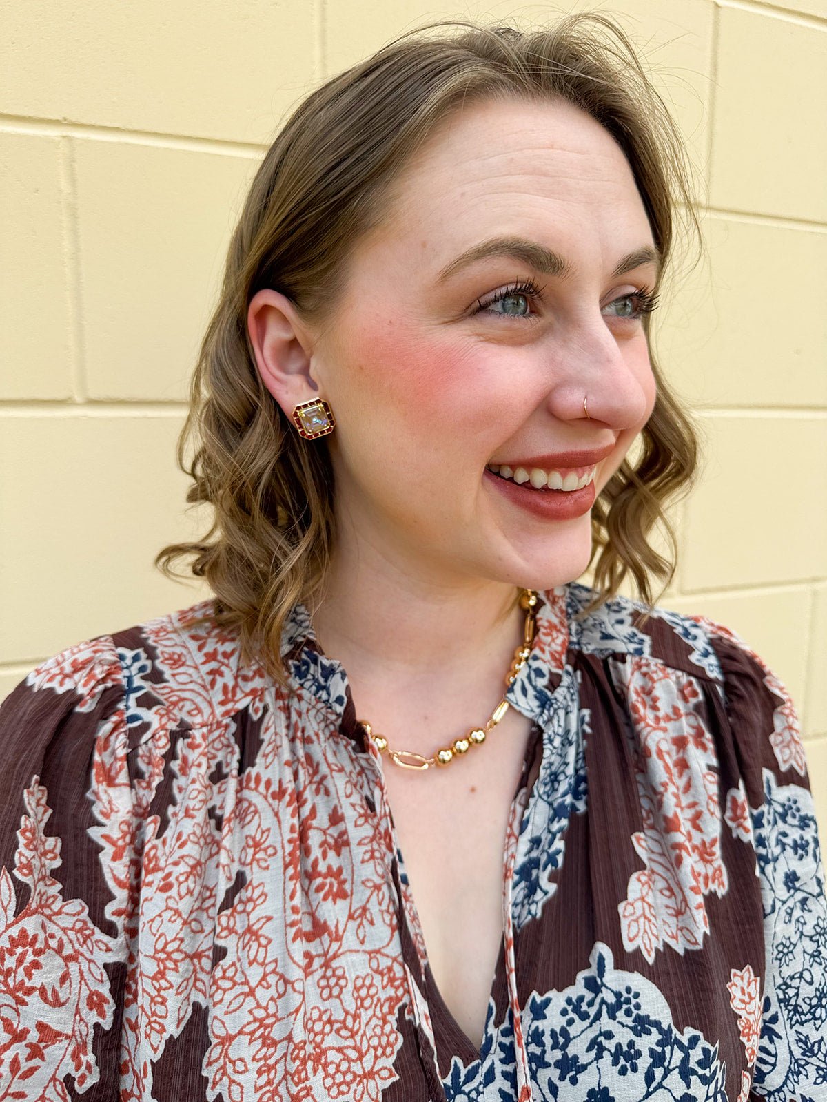 Golden Rhythm Oval & Bead Necklace - The Pink Pineapple 850