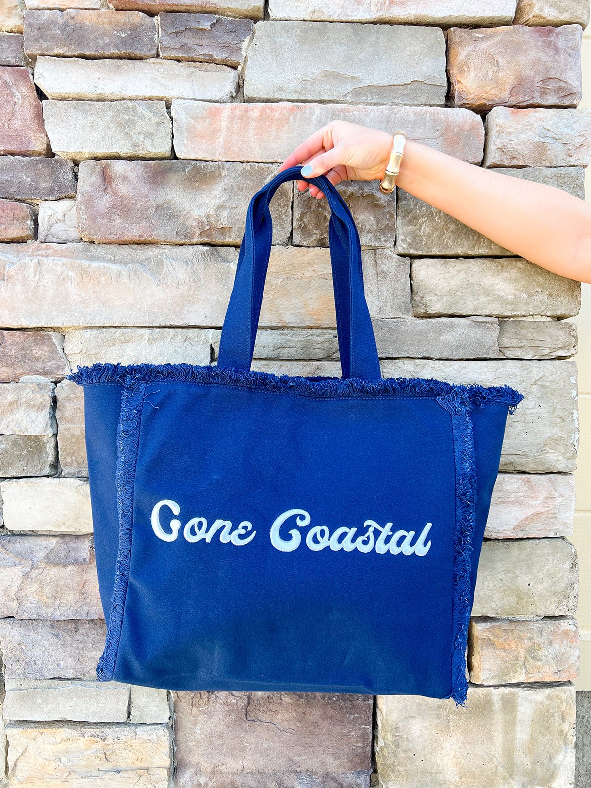 Gone Coastal Fringe Tote - The Pink Pineapple 850