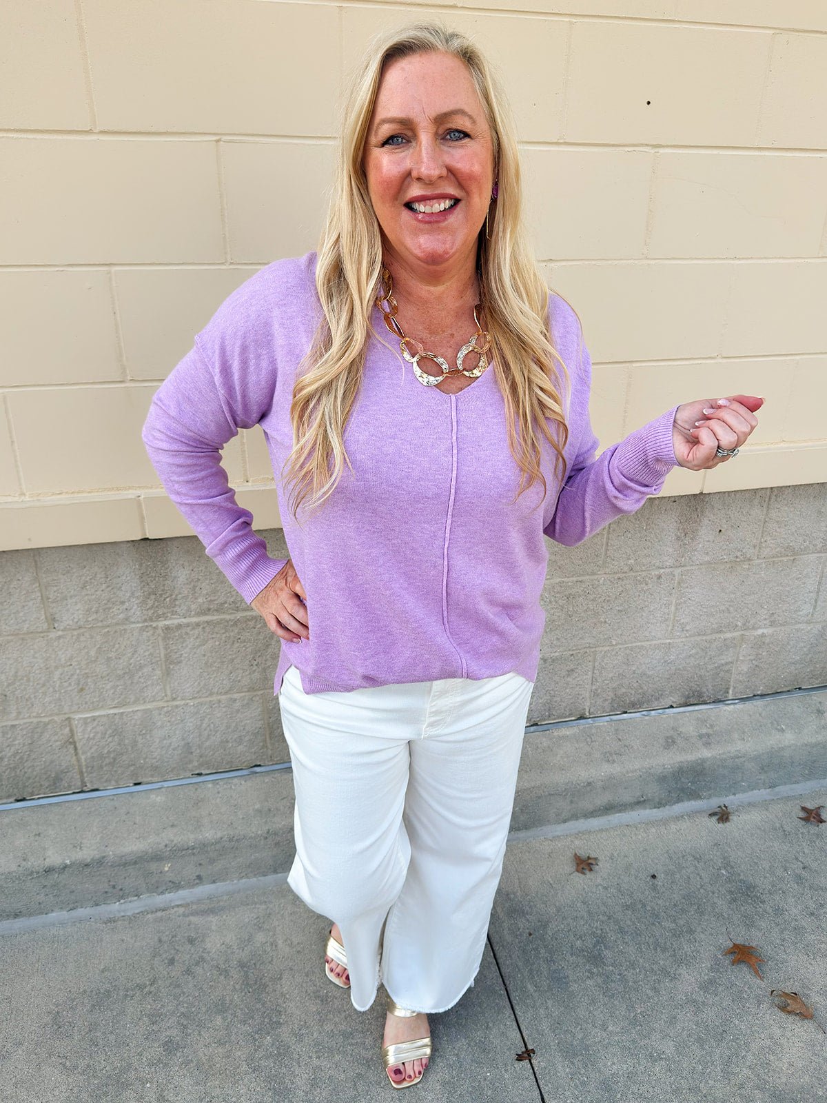 Graceful Seam V - Neck Sweater in Mauve - The Pink Pineapple 850