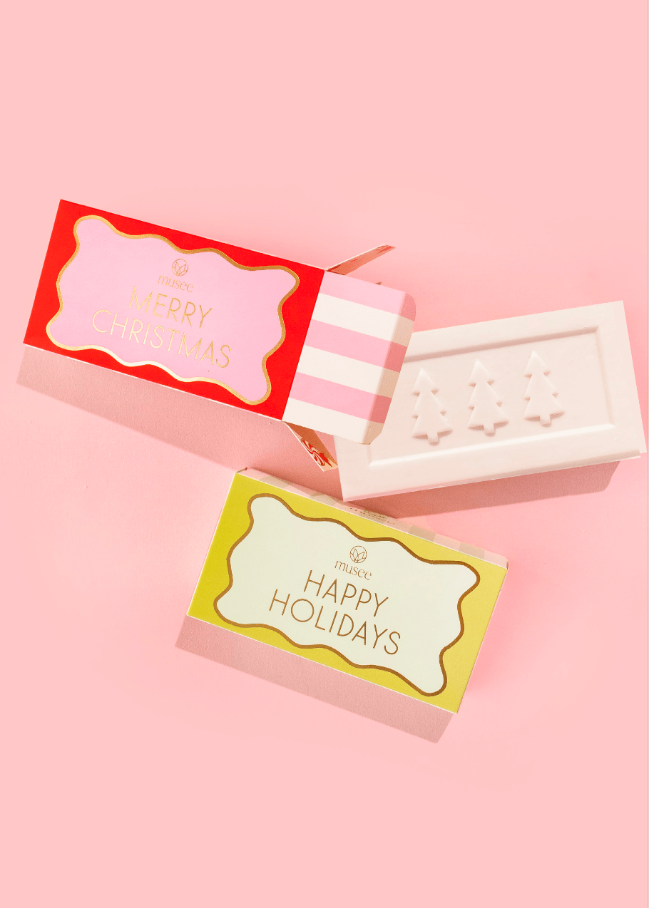 Happy Holidays Soap - The Pink Pineapple 850