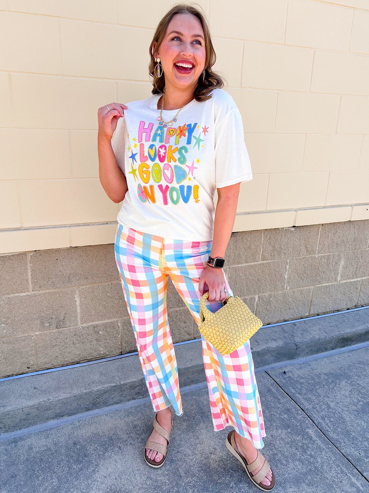 Happy Looks Good On You Graphic Tee - The Pink Pineapple 850